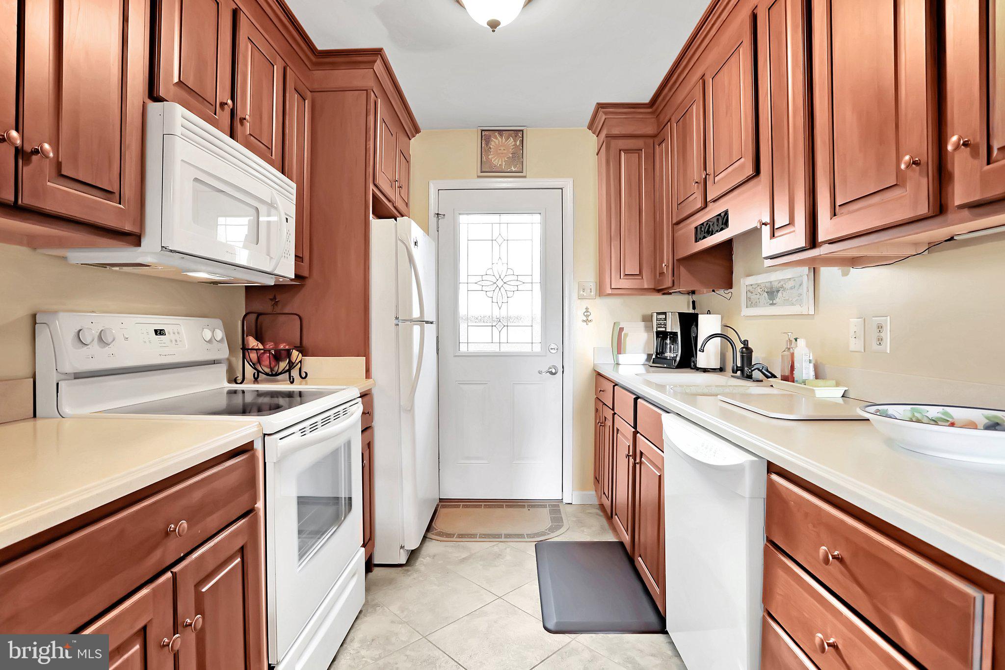 RIVER RIDGE - Residential