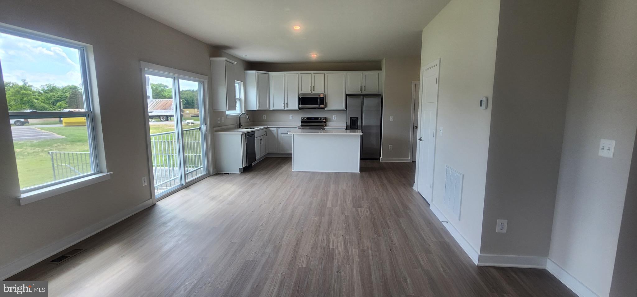 SOUTH BROOK - Residential