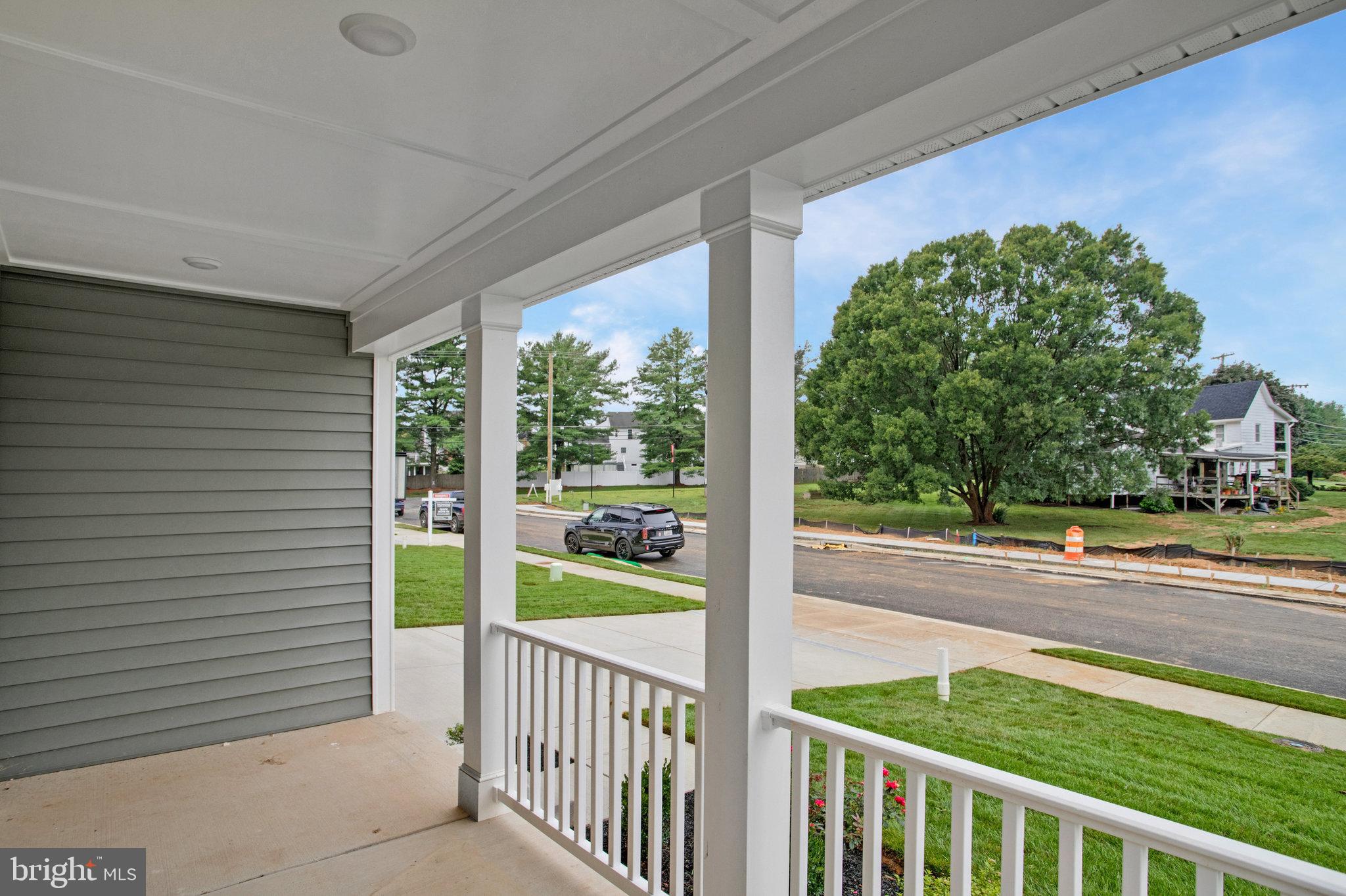 ROBERTS CROSSING - Residential