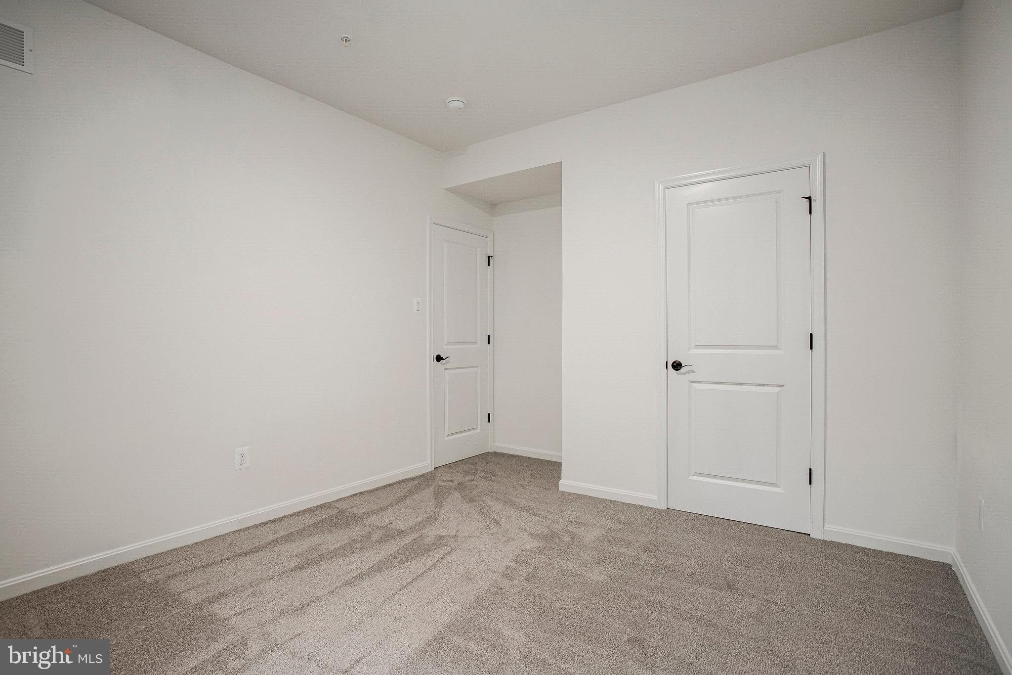 ROBERTS CROSSING - Residential