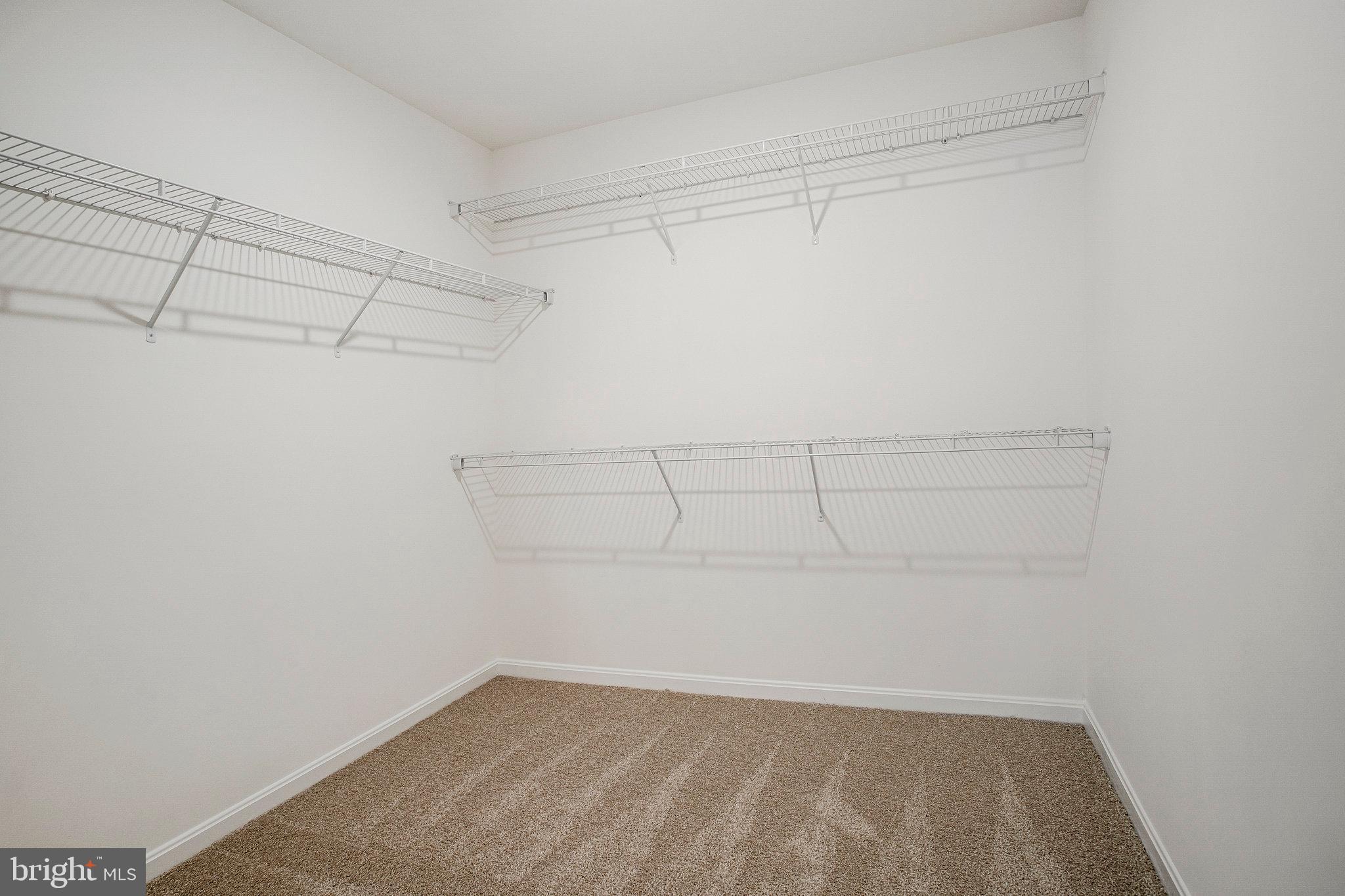 ROBERTS CROSSING - Residential