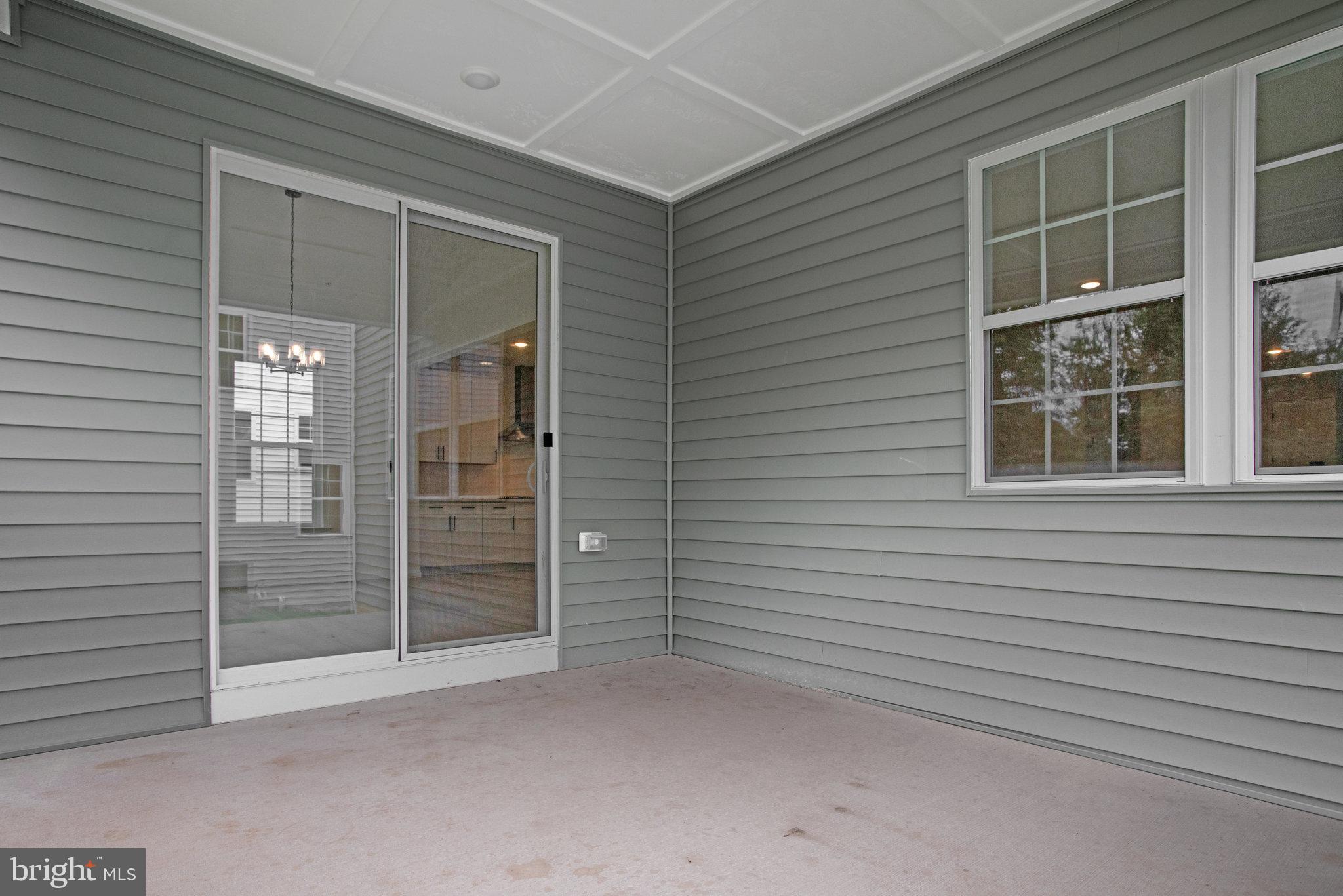 ROBERTS CROSSING - Residential