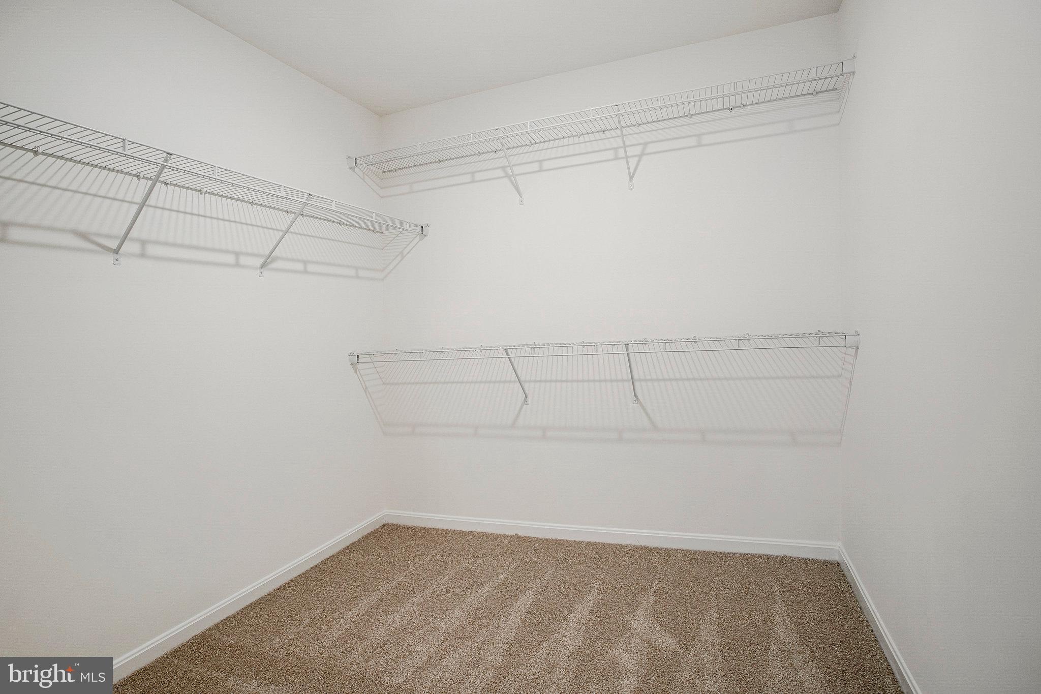 ROBERTS CROSSING - Residential