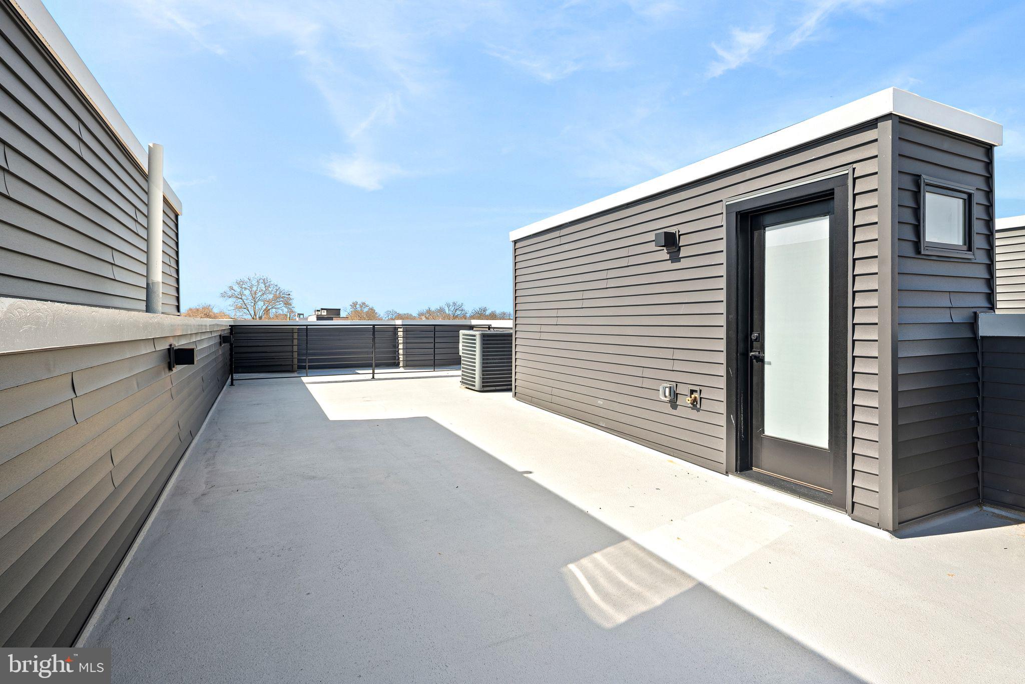 PHILADELPHIA (SOUTH) - Residential