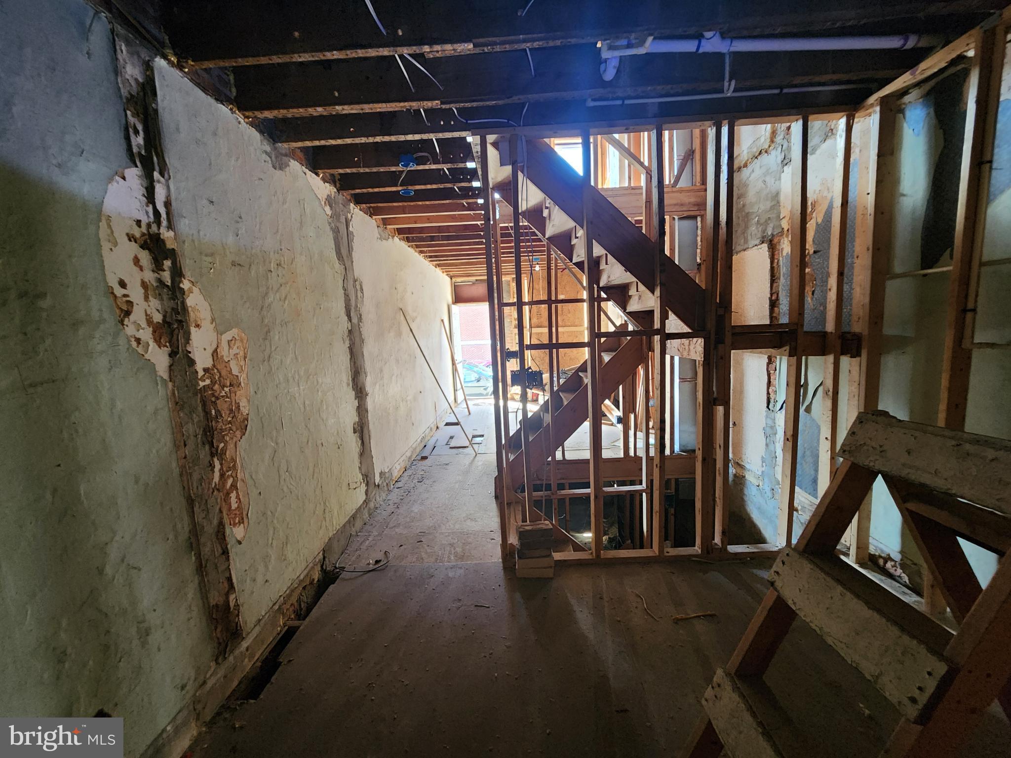 SANDTOWN-WINCHESTER - Residential