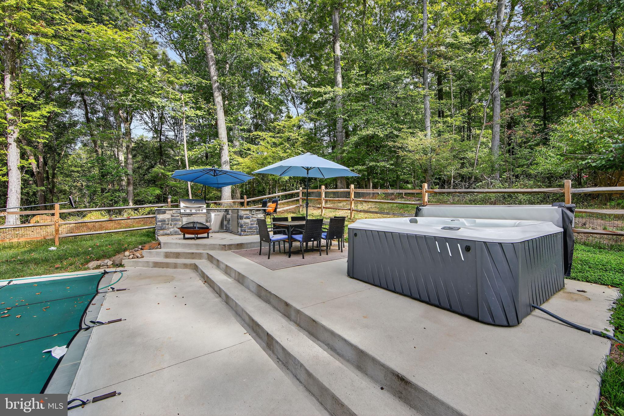 HARVEY RUN - Residential