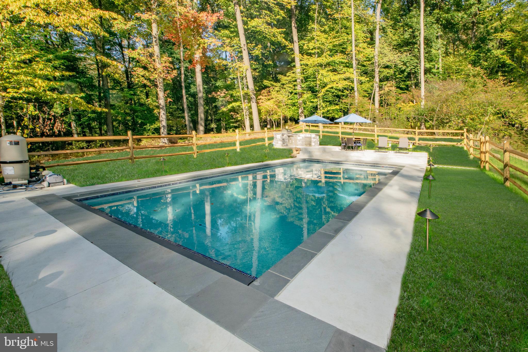 HARVEY RUN - Residential