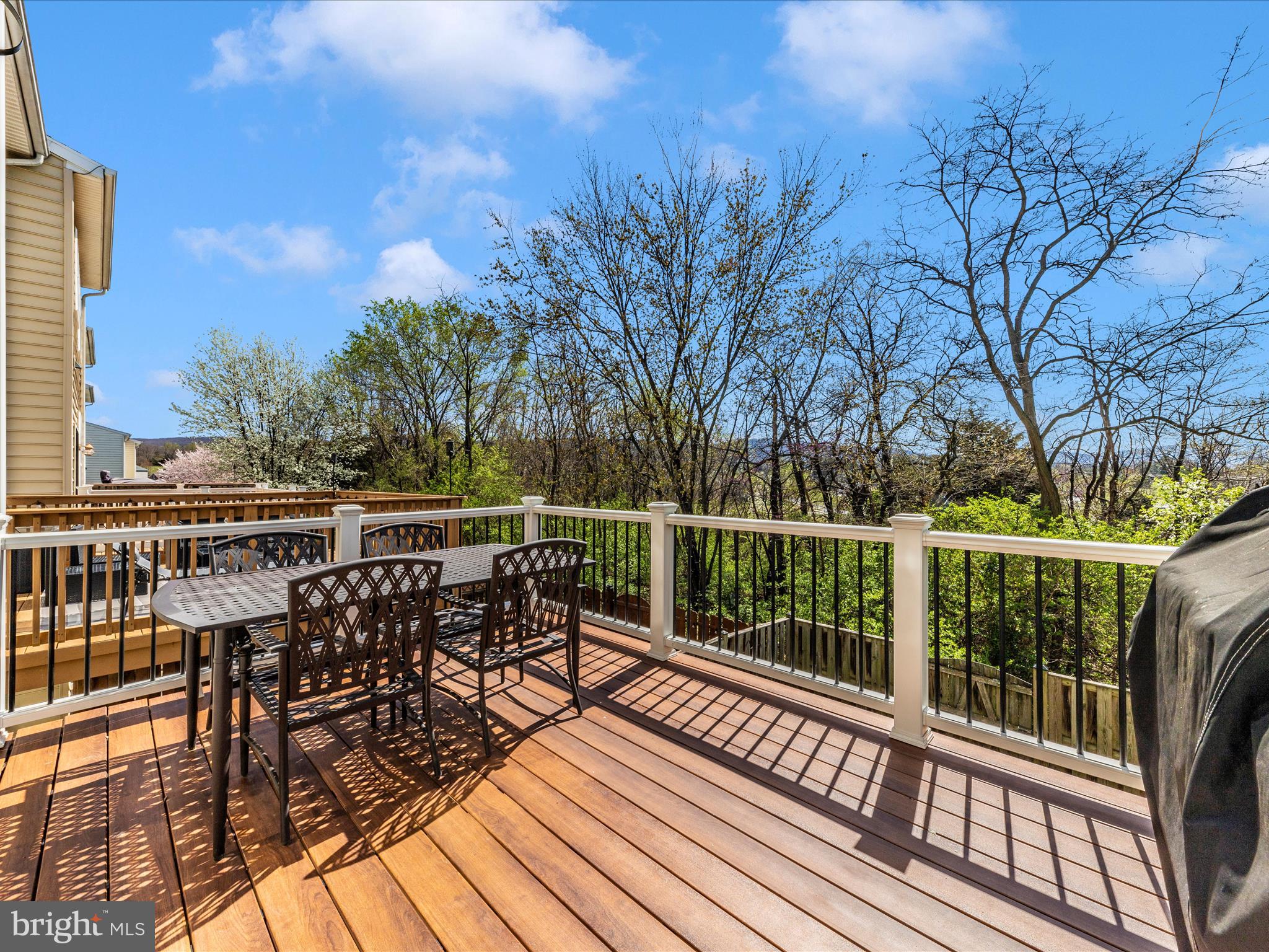 FLETCHER'S GROVE - Residential