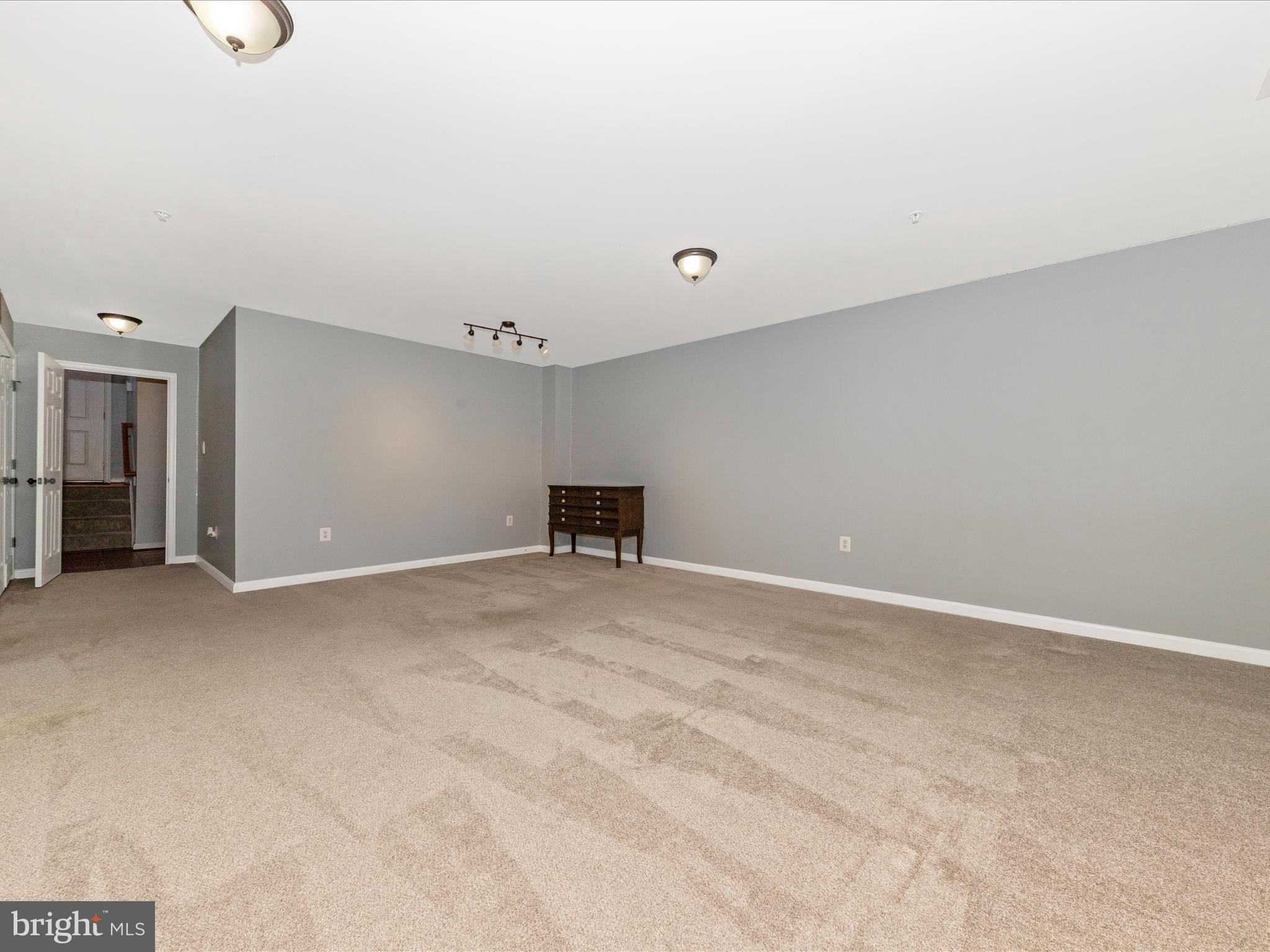 FLETCHER'S GROVE - Residential