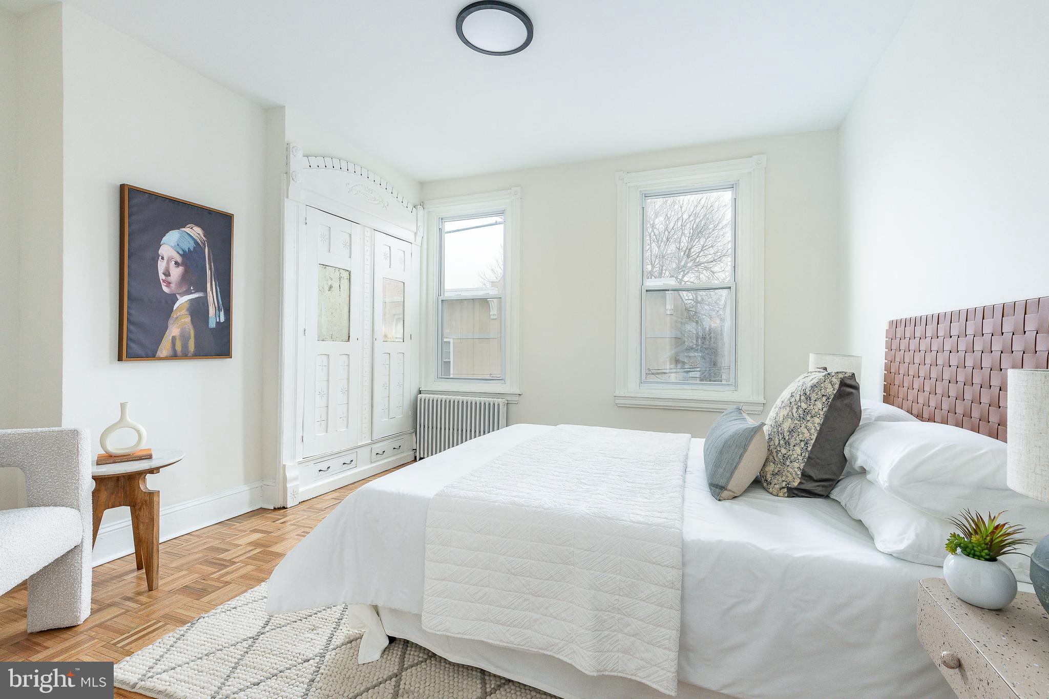 POINT BREEZE - Residential