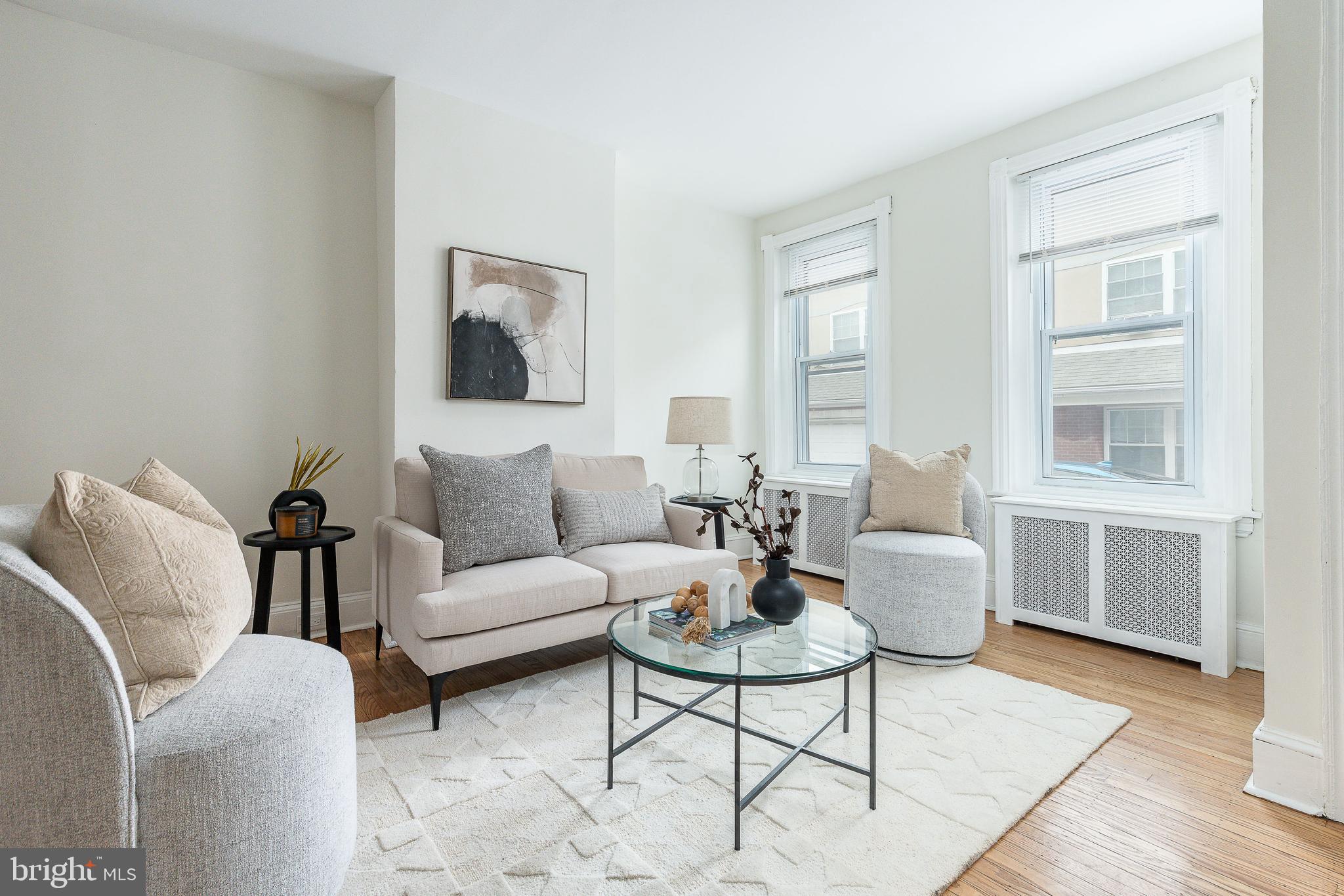 POINT BREEZE - Residential