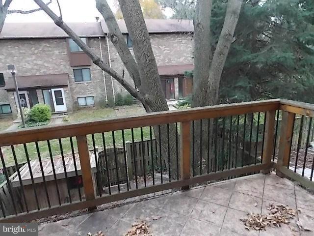 VILLAGE OF OWEN BROWN - Residential