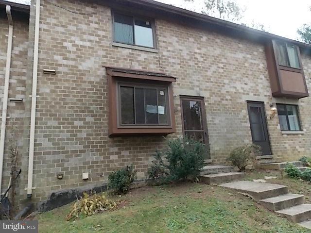 VILLAGE OF OWEN BROWN - Residential