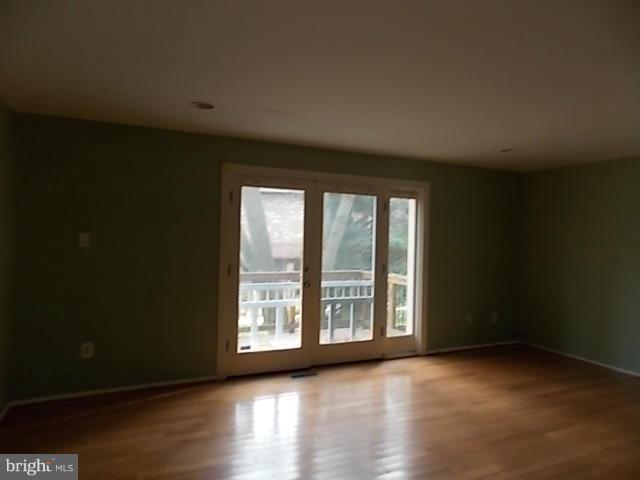 VILLAGE OF OWEN BROWN - Residential