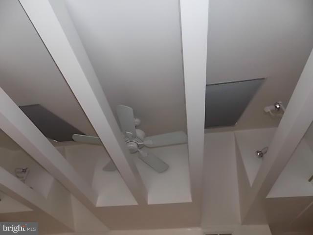 VILLAGE OF OWEN BROWN - Residential