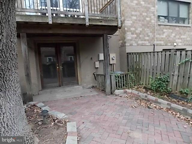 VILLAGE OF OWEN BROWN - Residential