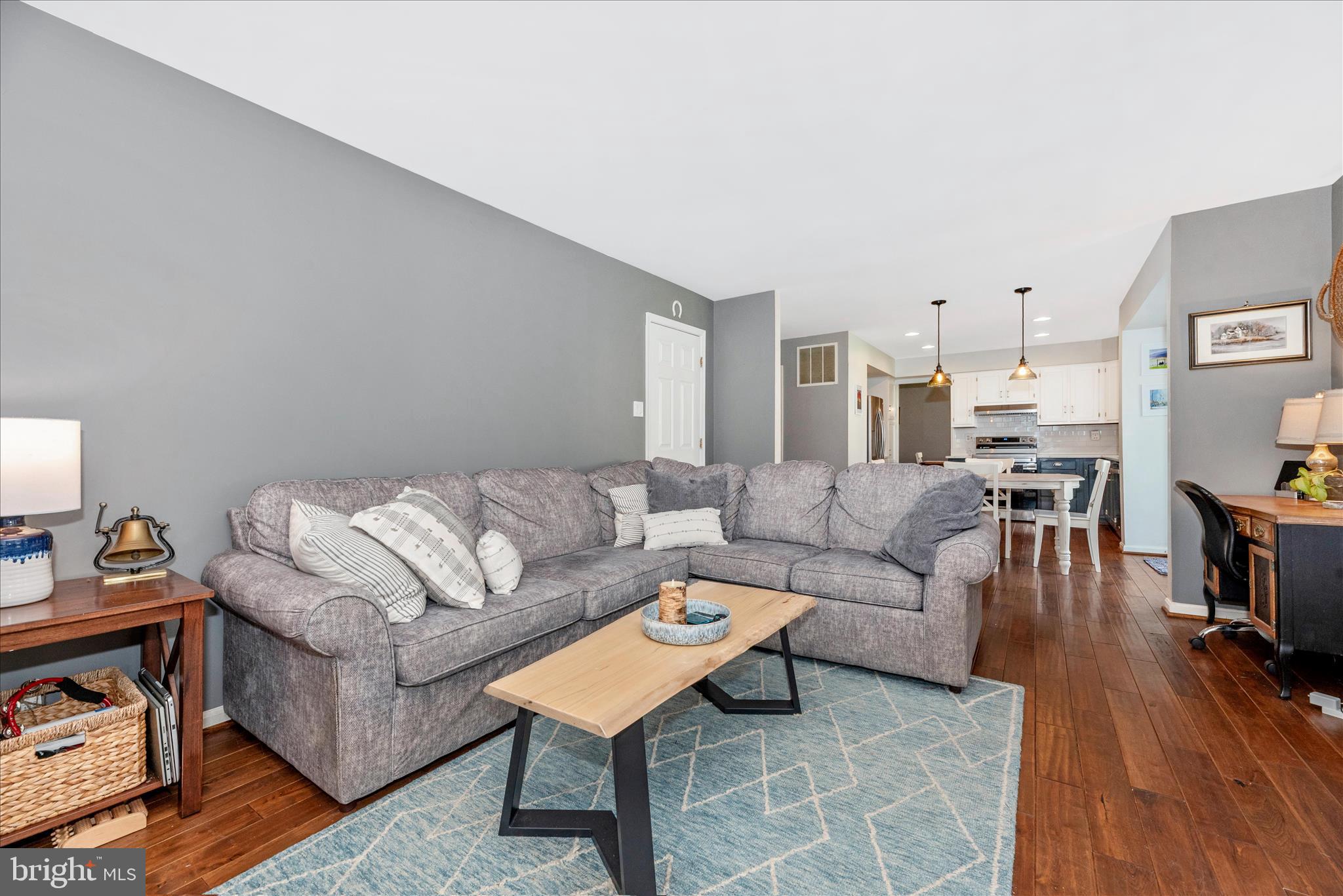 CARROLLTOWNE - Residential