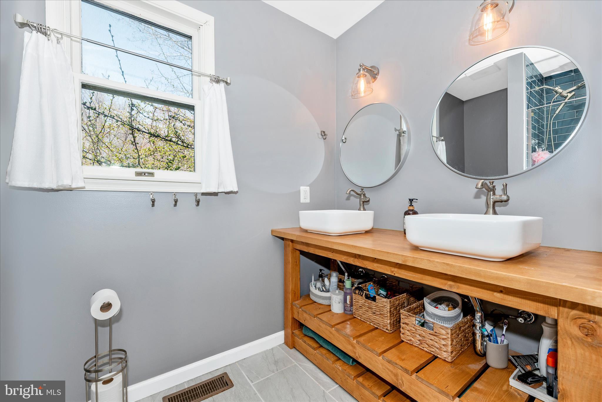 CARROLLTOWNE - Residential