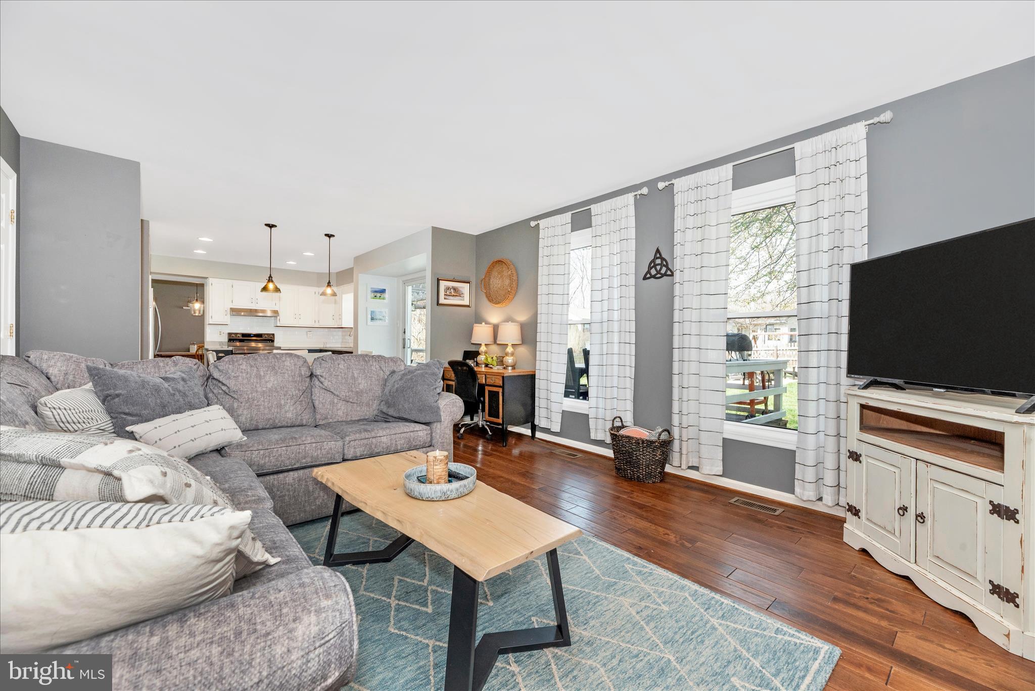 CARROLLTOWNE - Residential