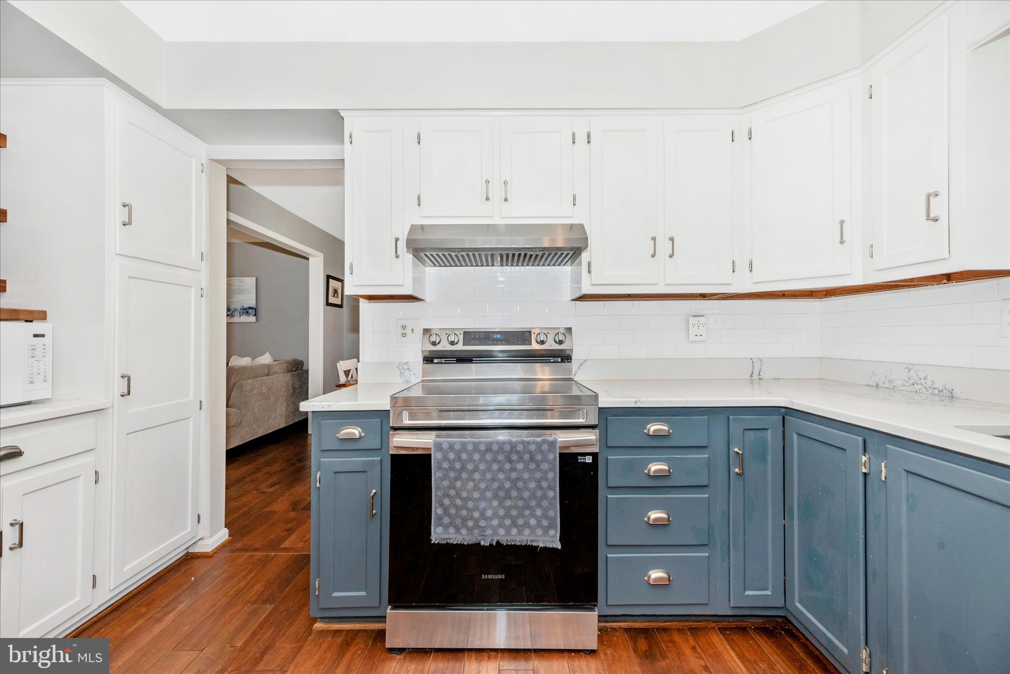 CARROLLTOWNE - Residential