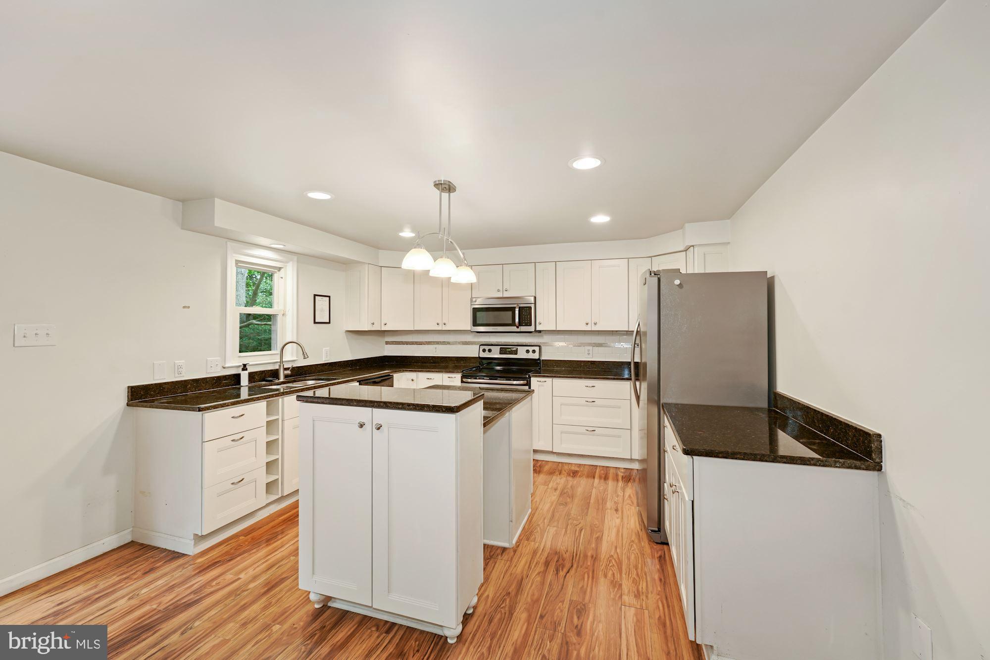 OLD FORT HILLS PLAT TWO - Residential