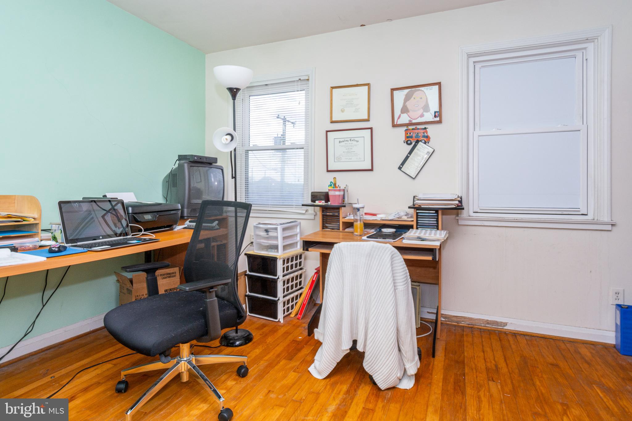 EASTWOOD - Residential