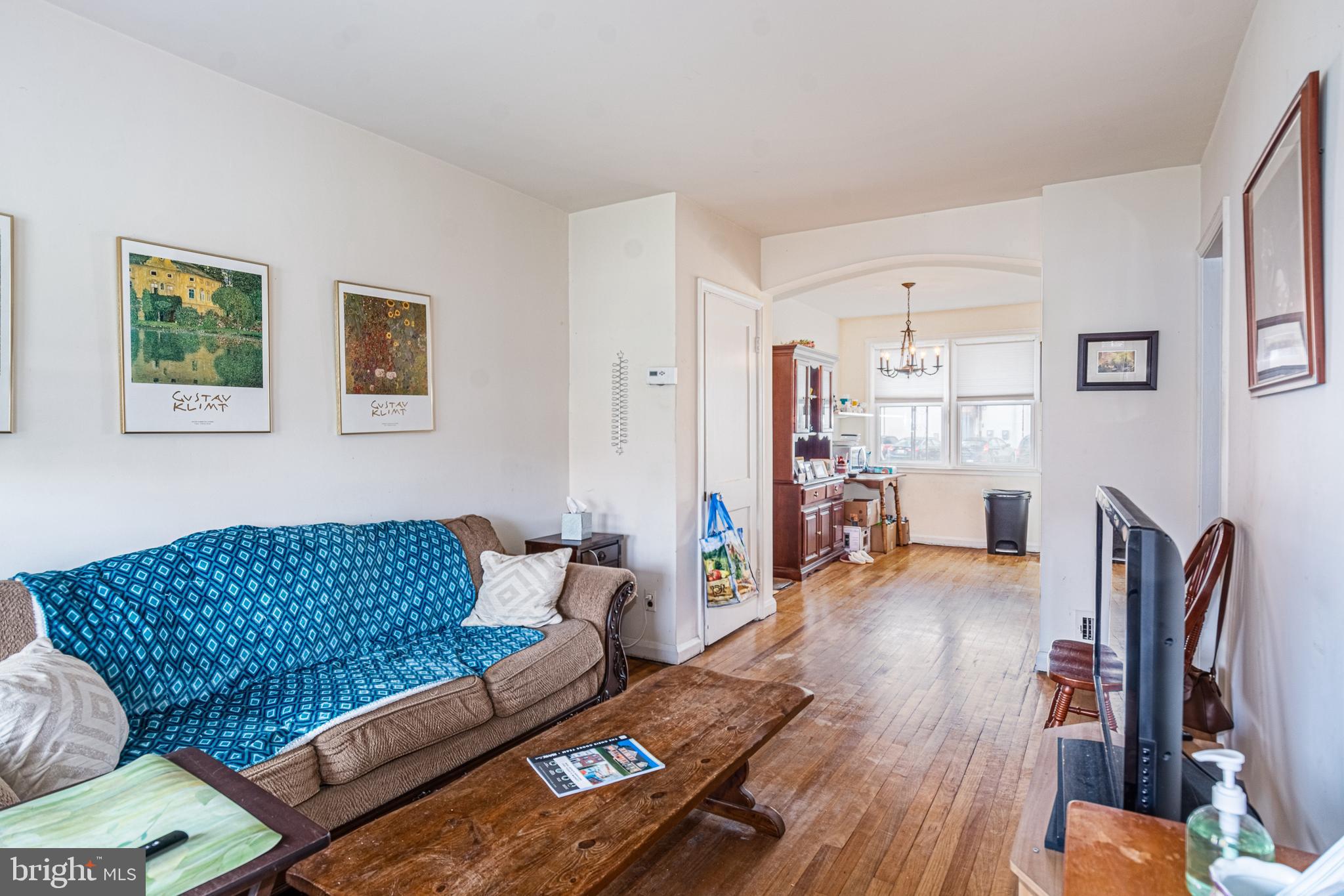 EASTWOOD - Residential