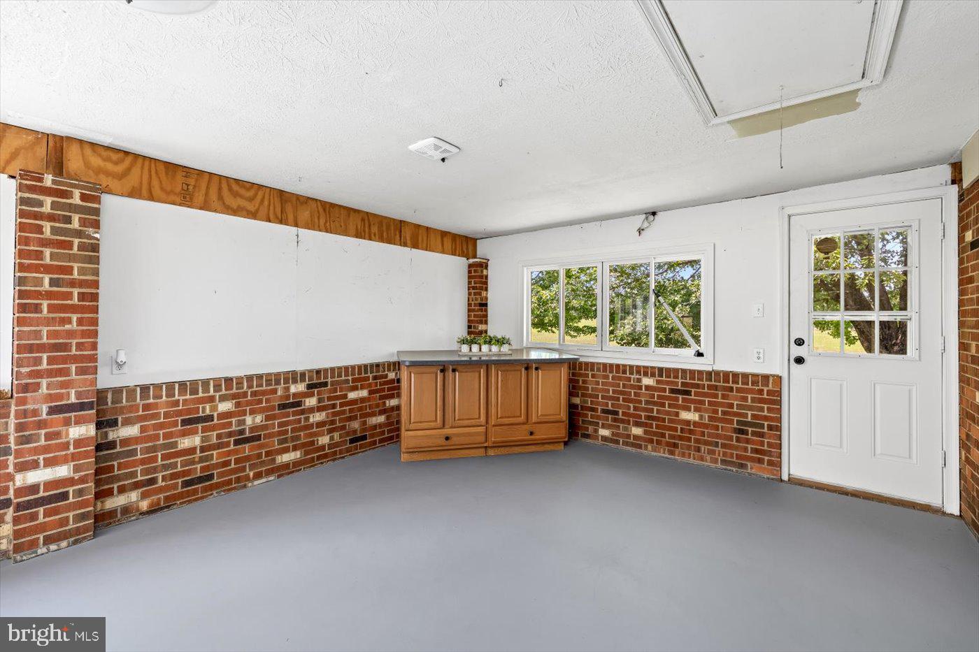 PARKVIEW ESTATES - Residential