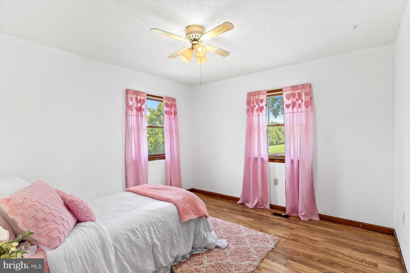 PARKVIEW ESTATES - Residential