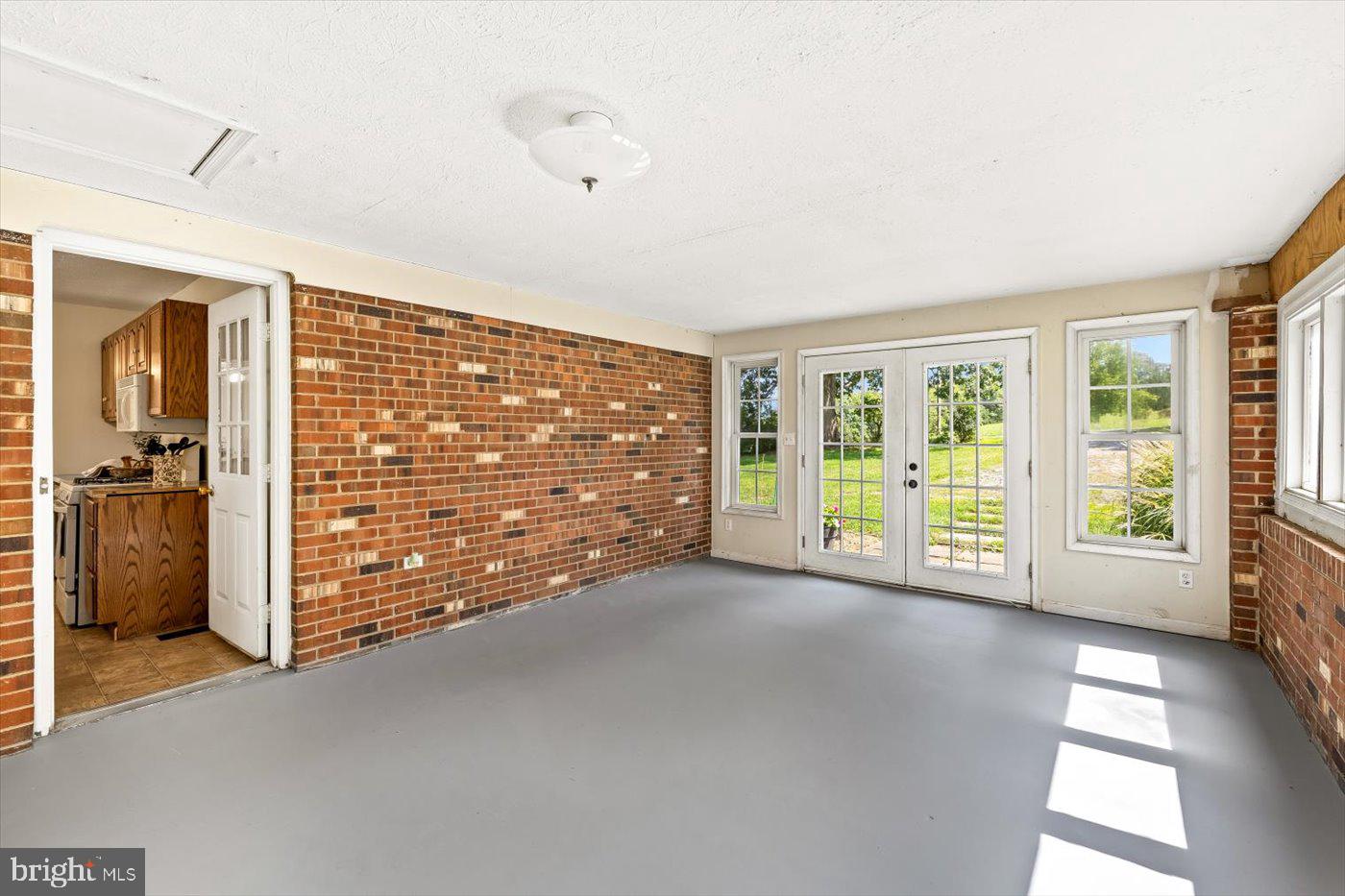 PARKVIEW ESTATES - Residential