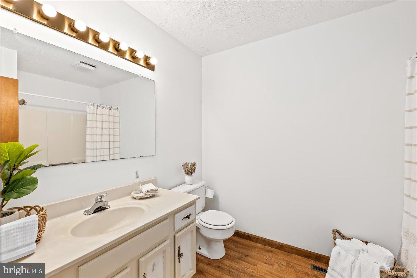 PARKVIEW ESTATES - Residential