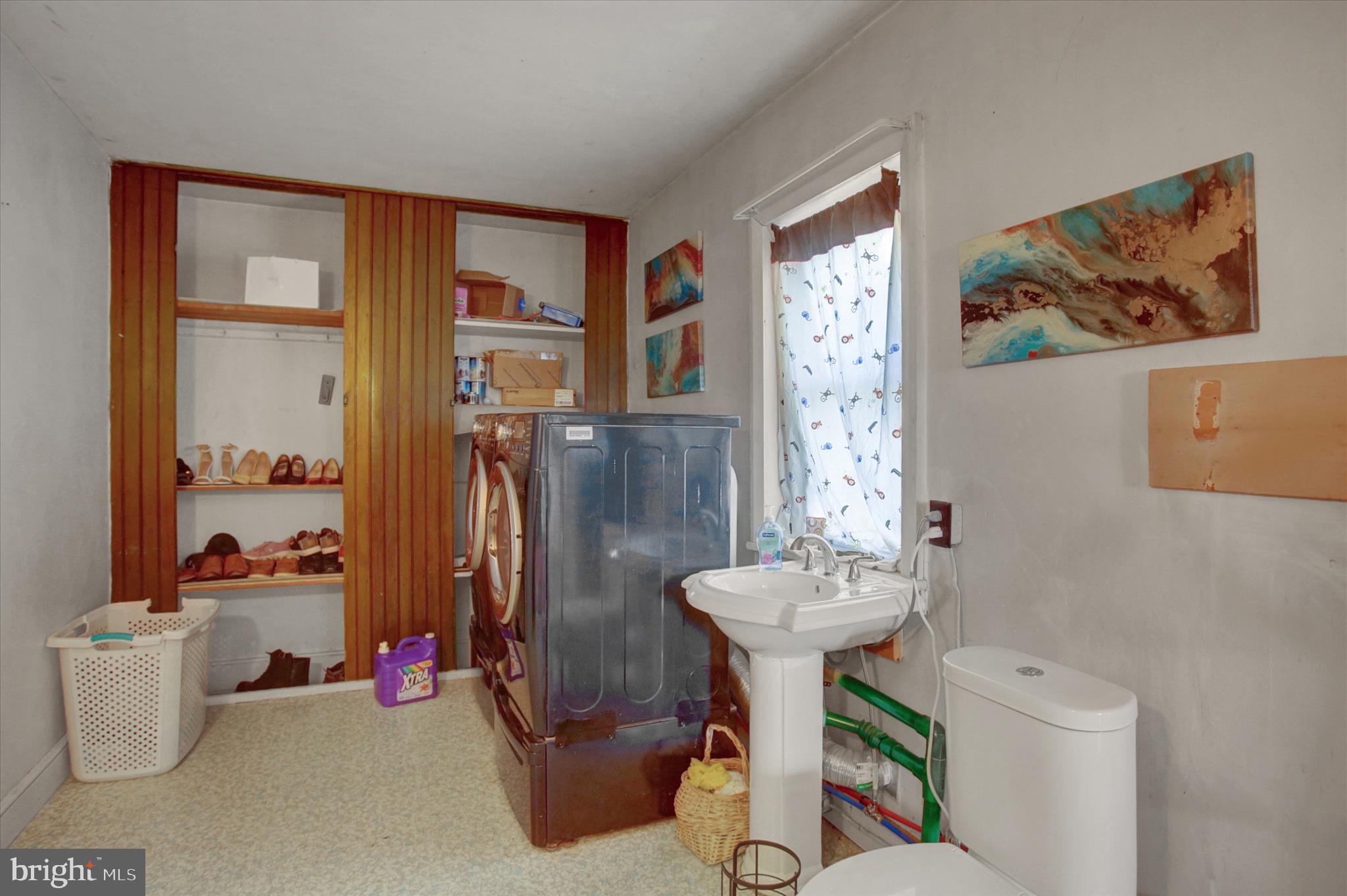 UPPER STRASBURG - Residential