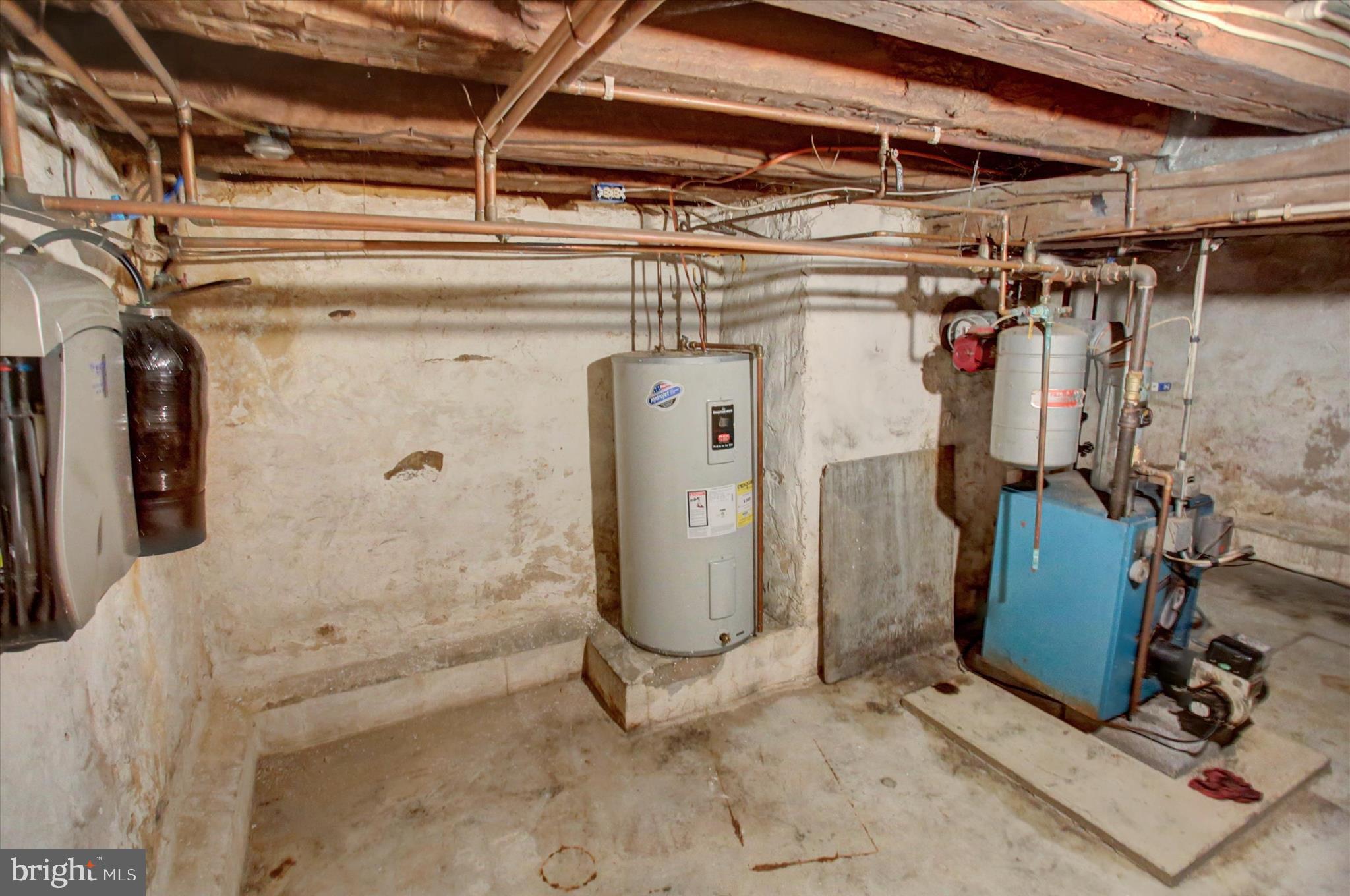 UPPER STRASBURG - Residential