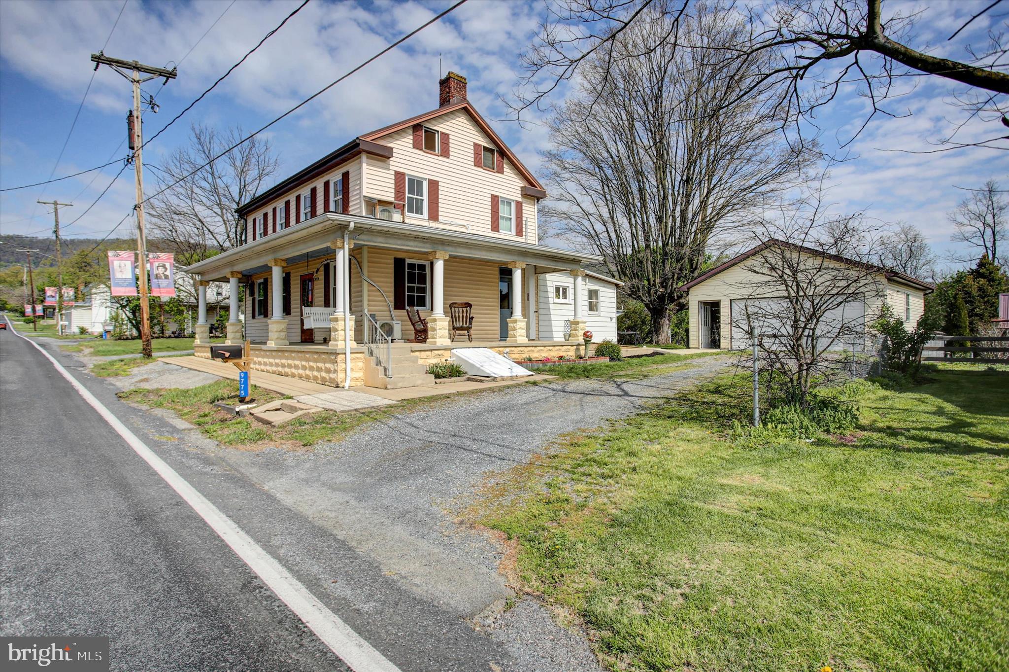 UPPER STRASBURG - Residential
