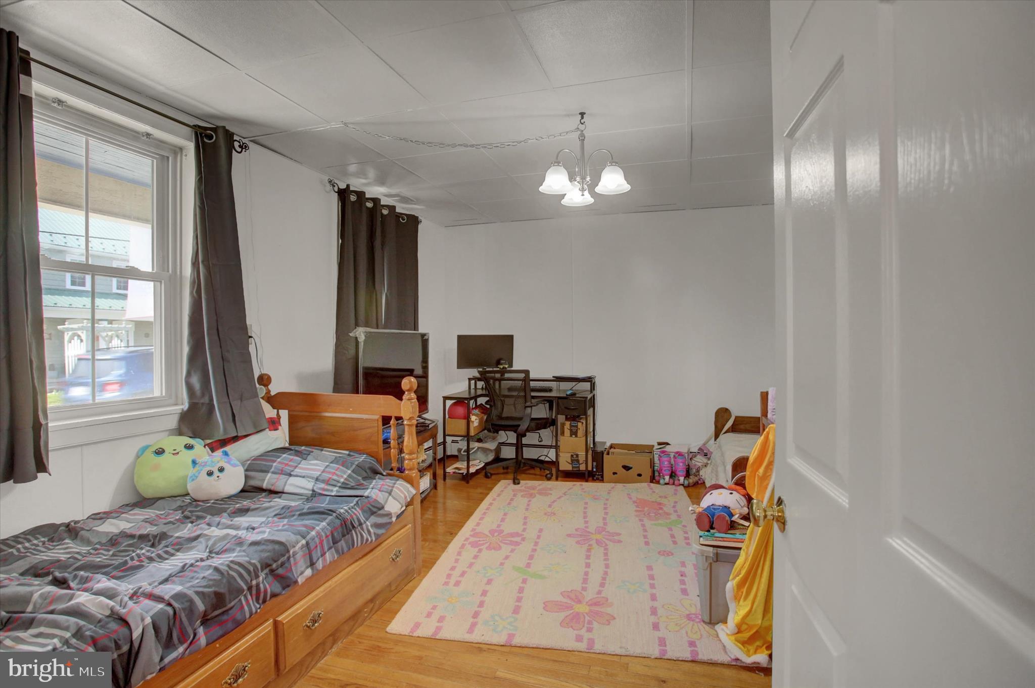 UPPER STRASBURG - Residential