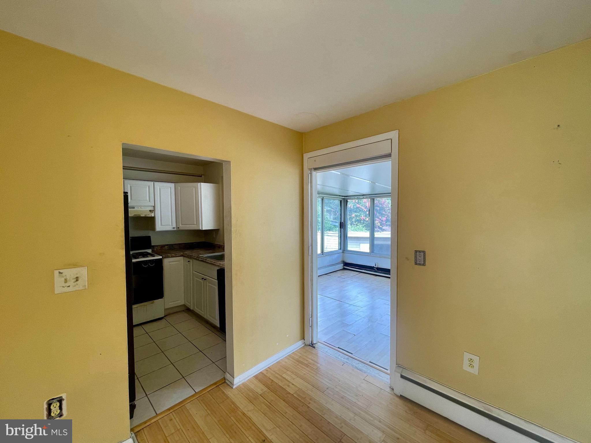 TOLLGATE - Residential