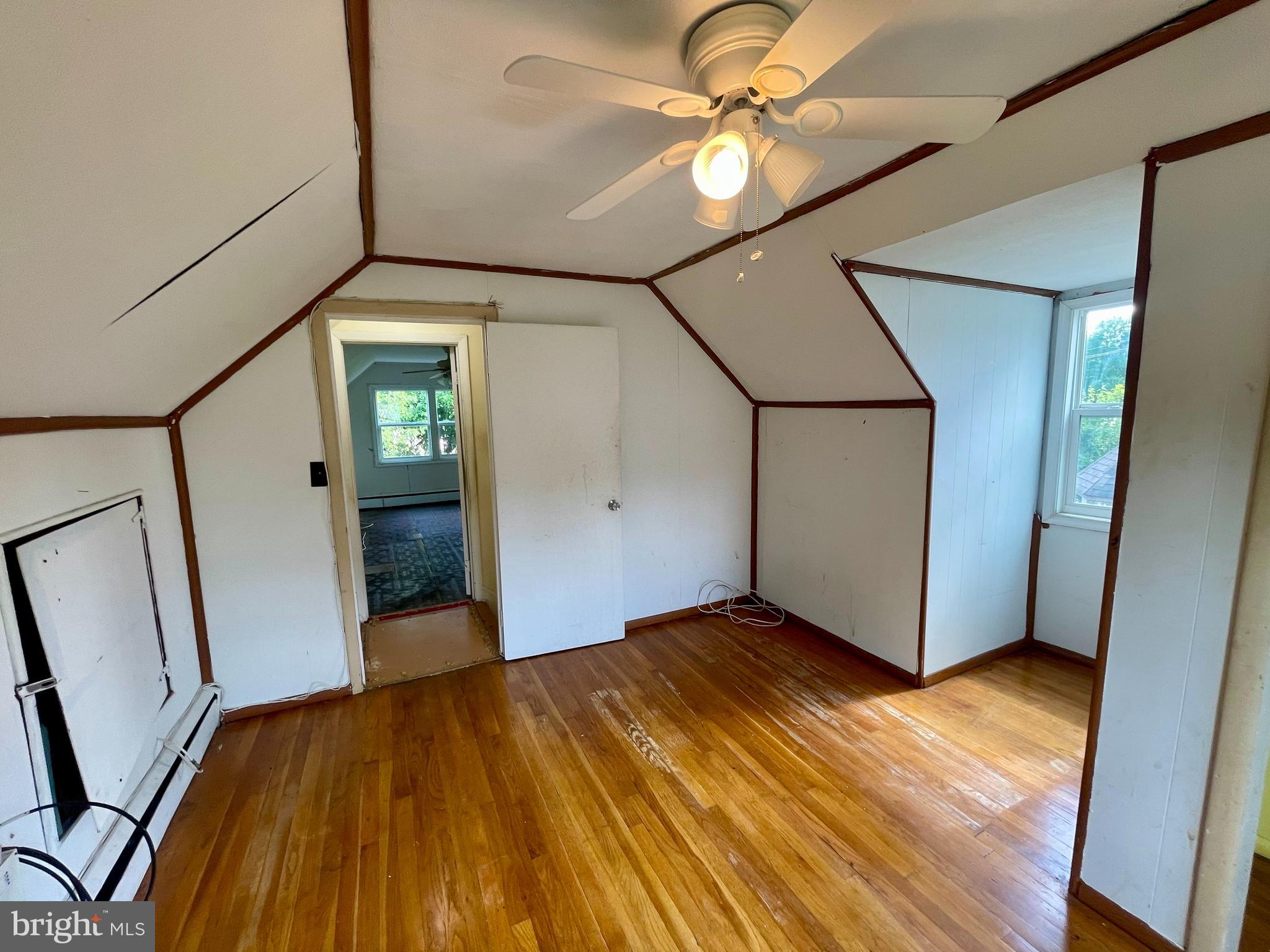 TOLLGATE - Residential