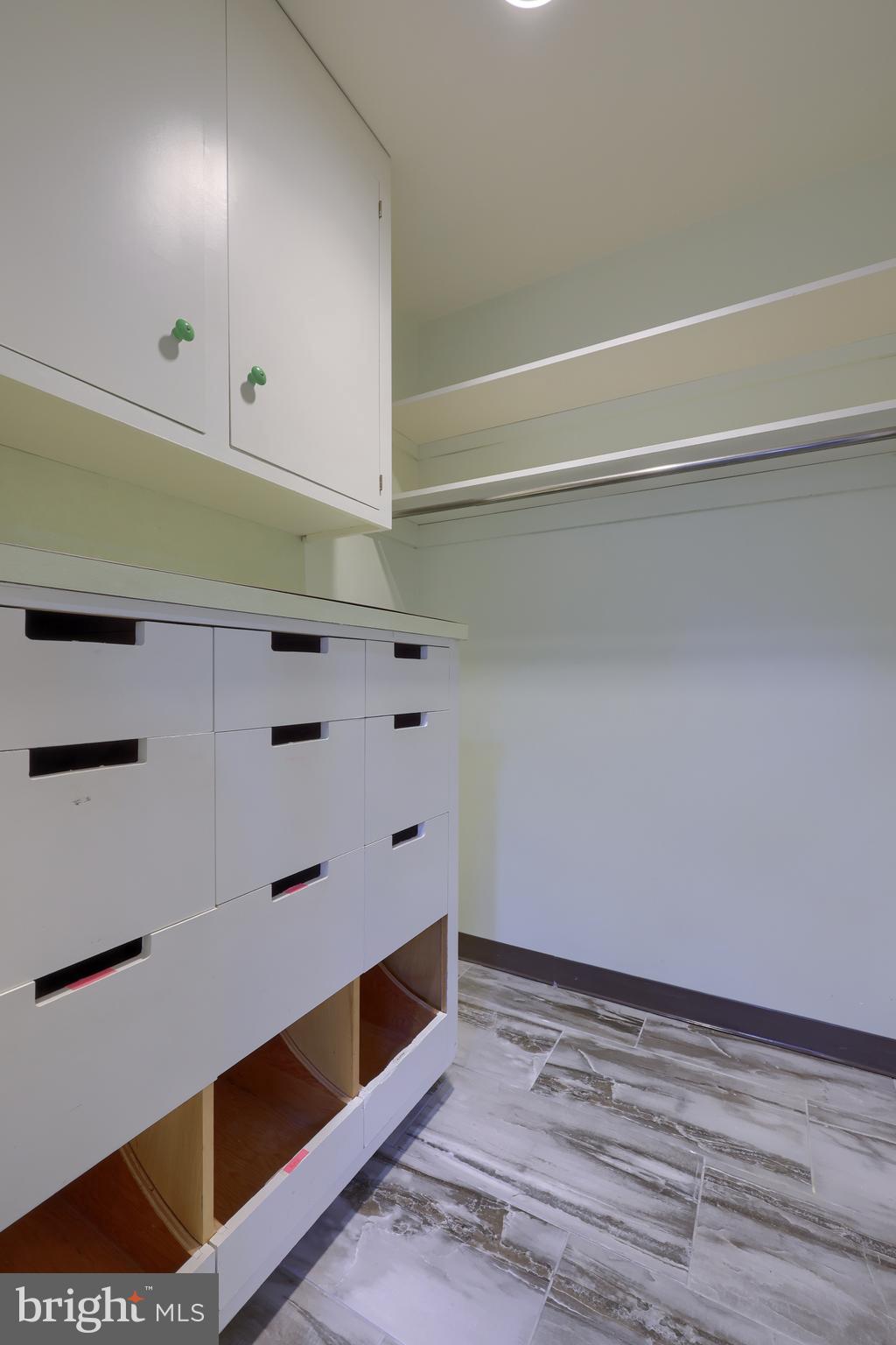 REYNOLDS MILL - Residential