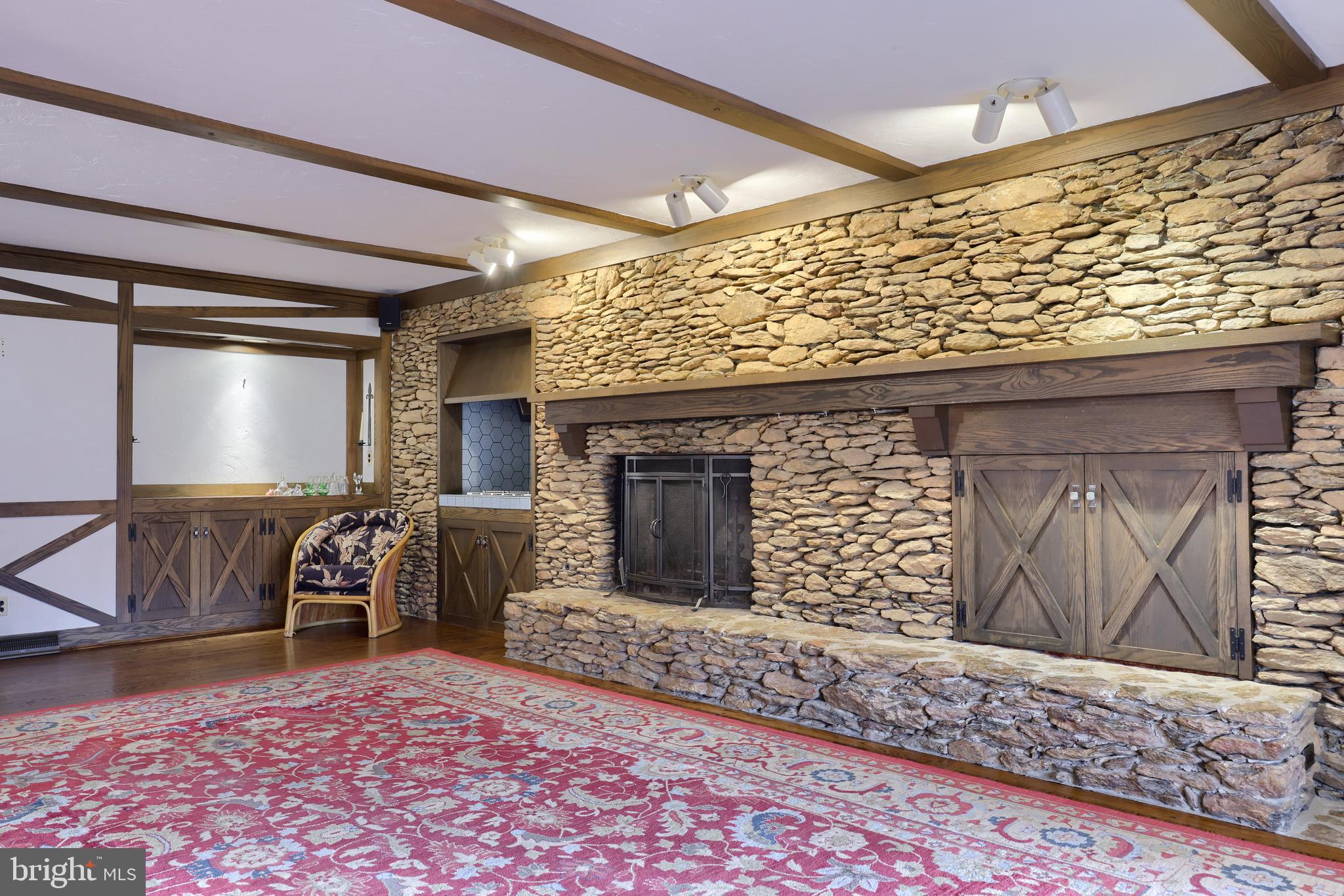 REYNOLDS MILL - Residential