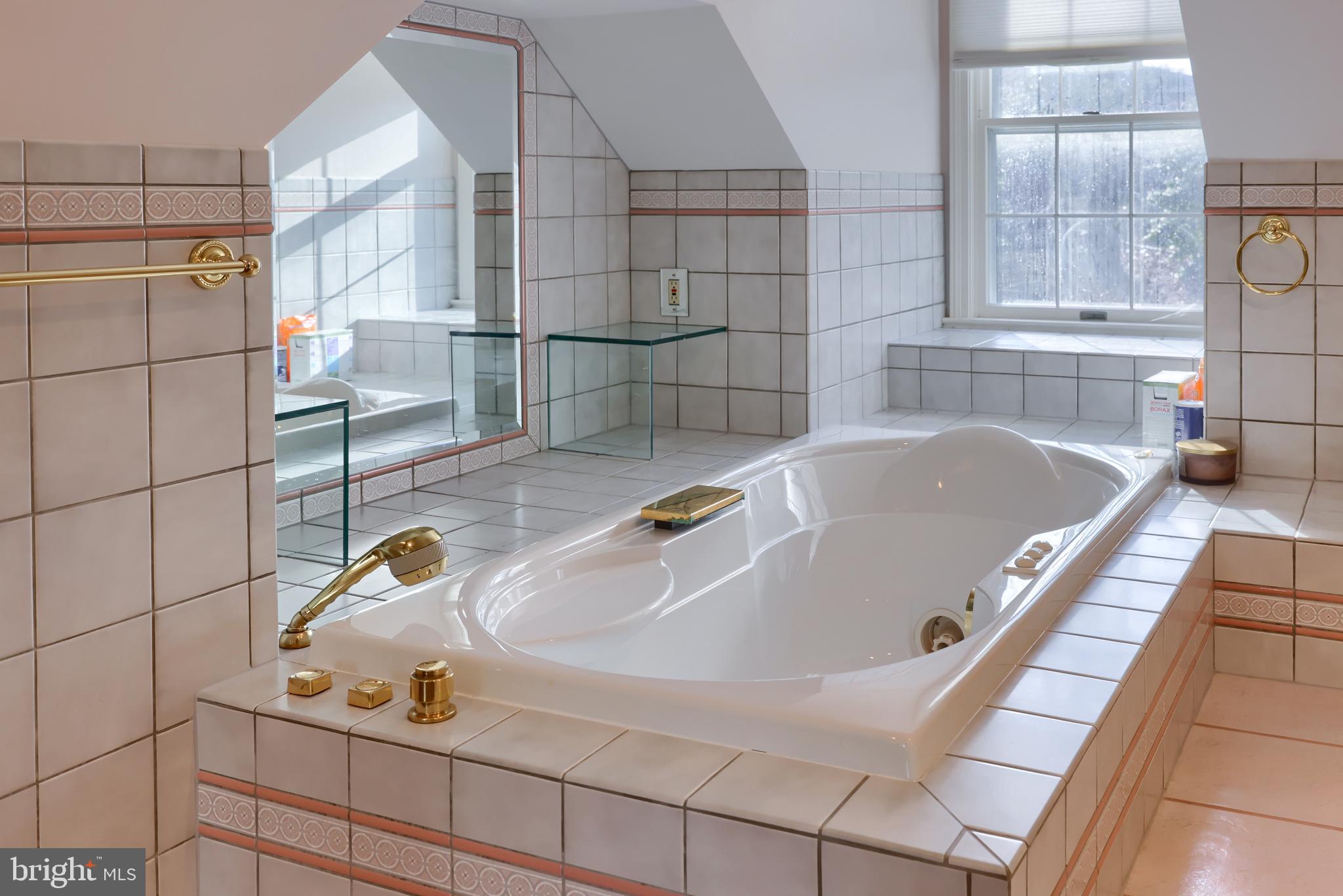 REYNOLDS MILL - Residential