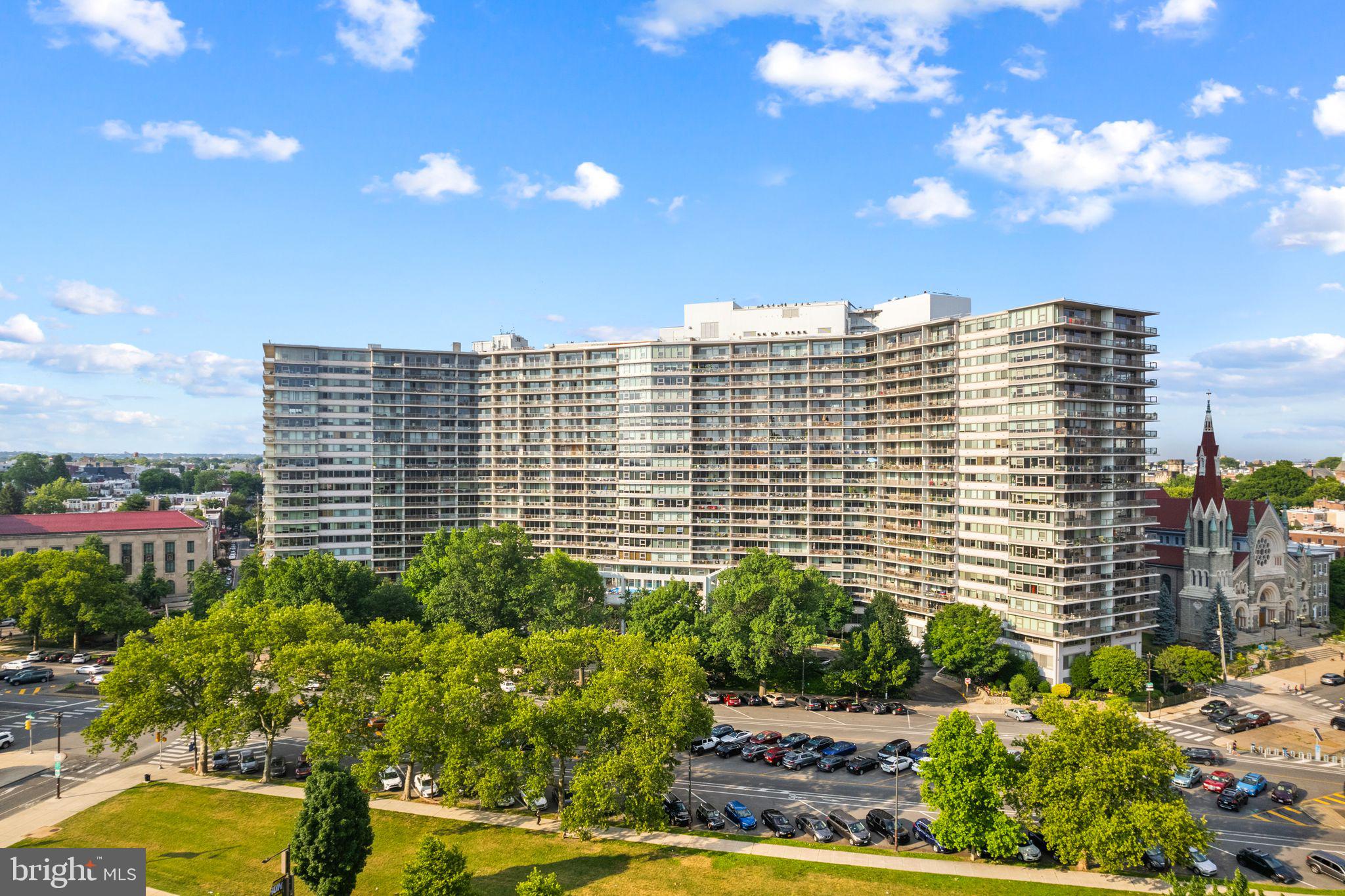 FAIRMOUNT - Residential Lease