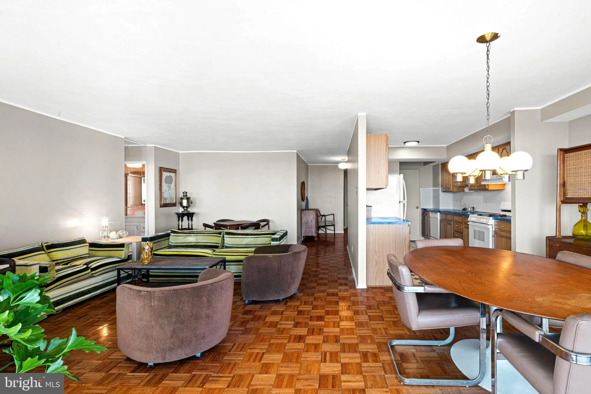 Philadelphia, Pennsylvania 19130, United States, 1 Bedroom Bedrooms, ,1 BathroomBathrooms,Residential,Active,97415