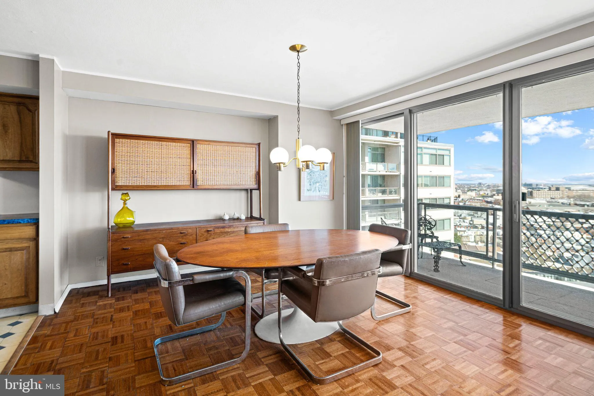 Philadelphia, Pennsylvania 19130, United States, 1 Bedroom Bedrooms, ,1 BathroomBathrooms,Residential,Active,97415