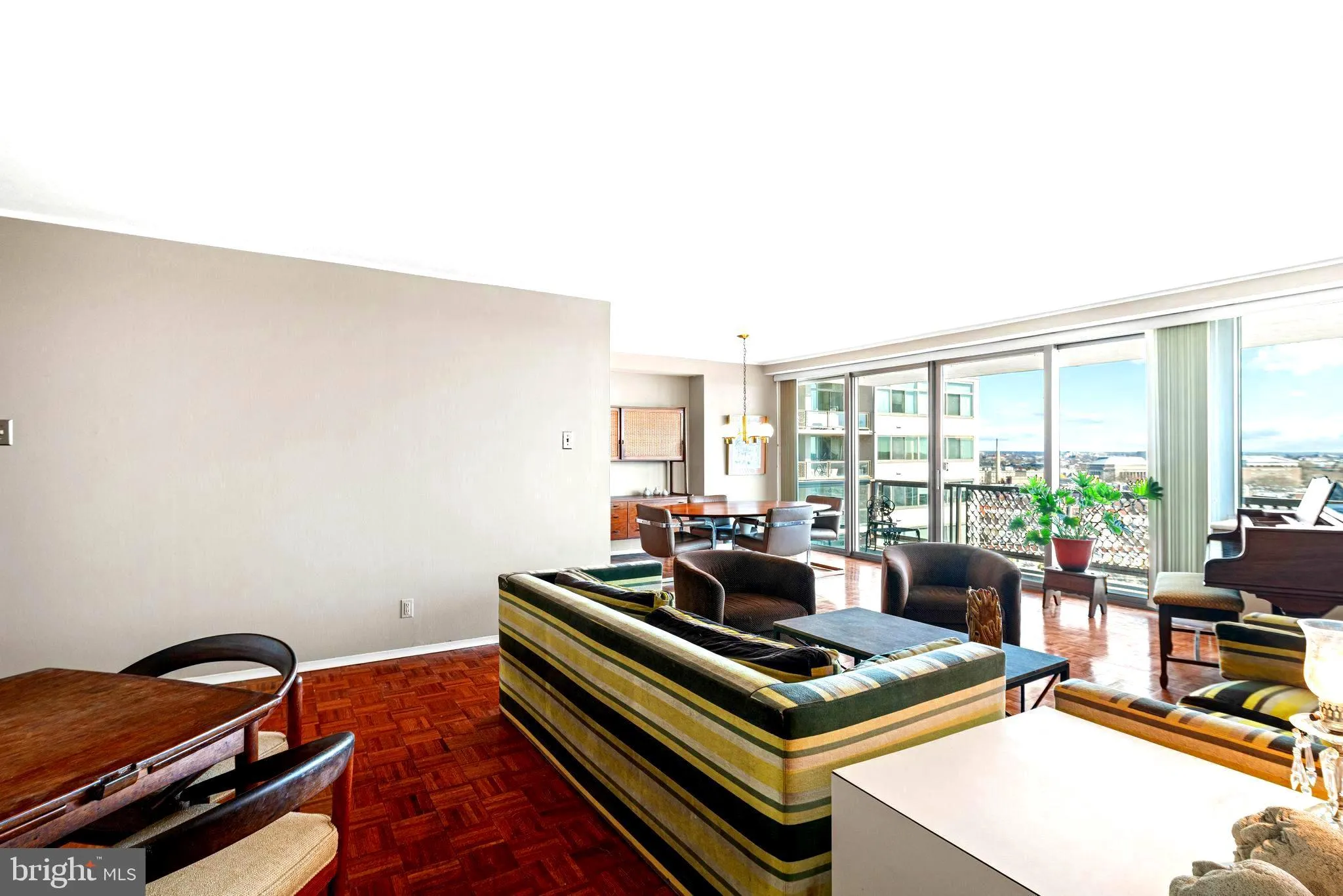 Philadelphia, Pennsylvania 19130, United States, 1 Bedroom Bedrooms, ,1 BathroomBathrooms,Residential,Active,97415