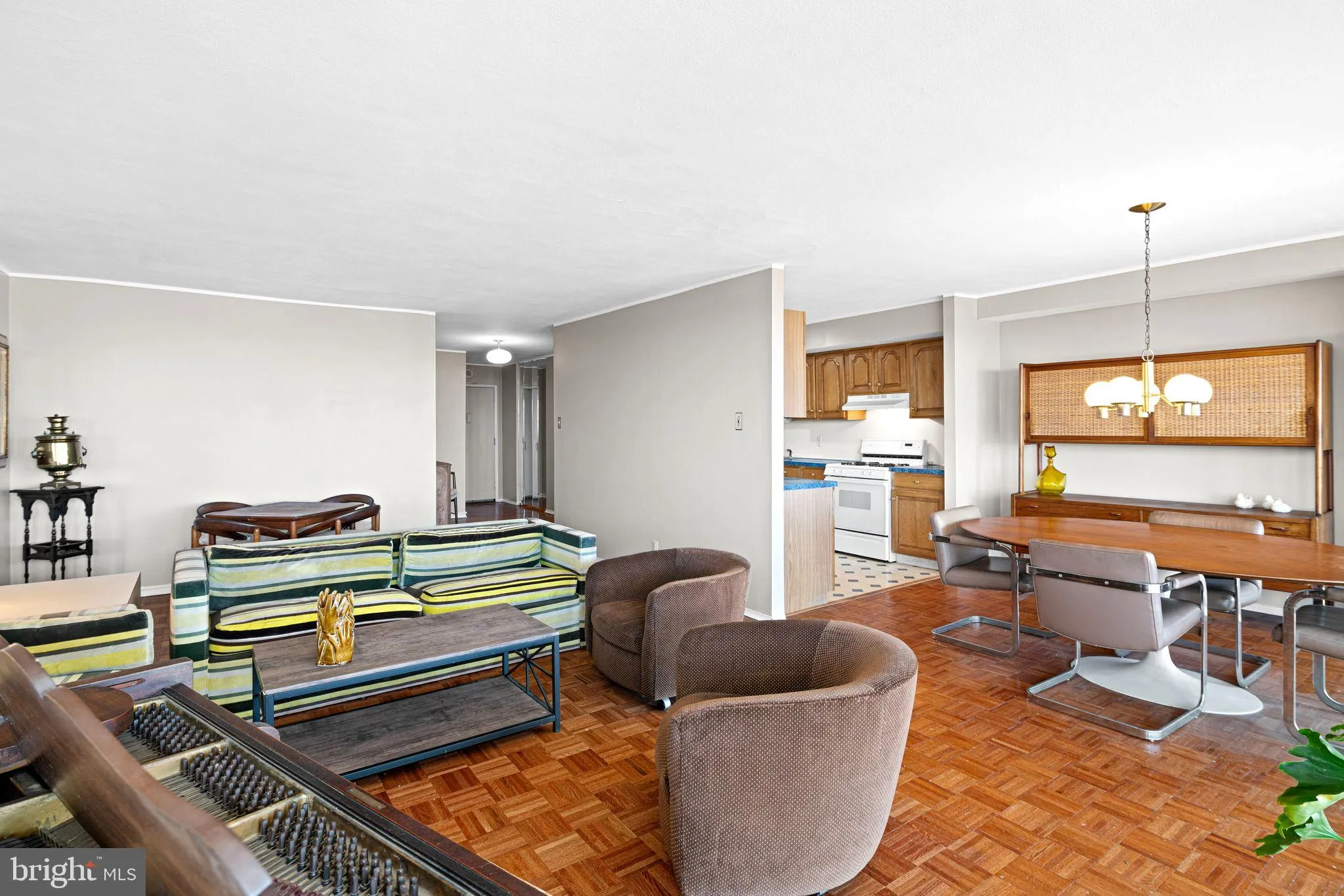 Philadelphia, Pennsylvania 19130, United States, 1 Bedroom Bedrooms, ,1 BathroomBathrooms,Residential,Active,97415