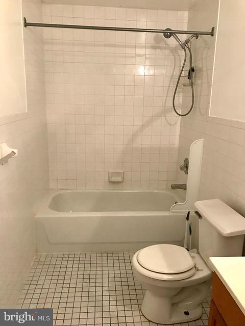 GREENBELT PARK 2 PLAT 1> - Residential Lease