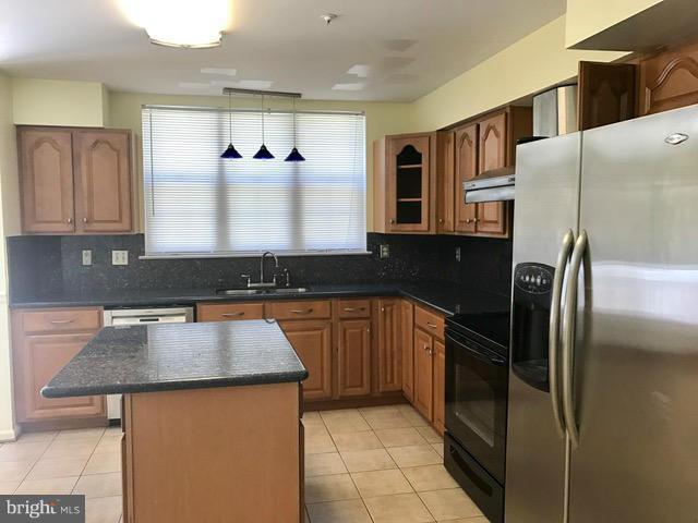 GREENBELT PARK 2 PLAT 1> - Residential Lease