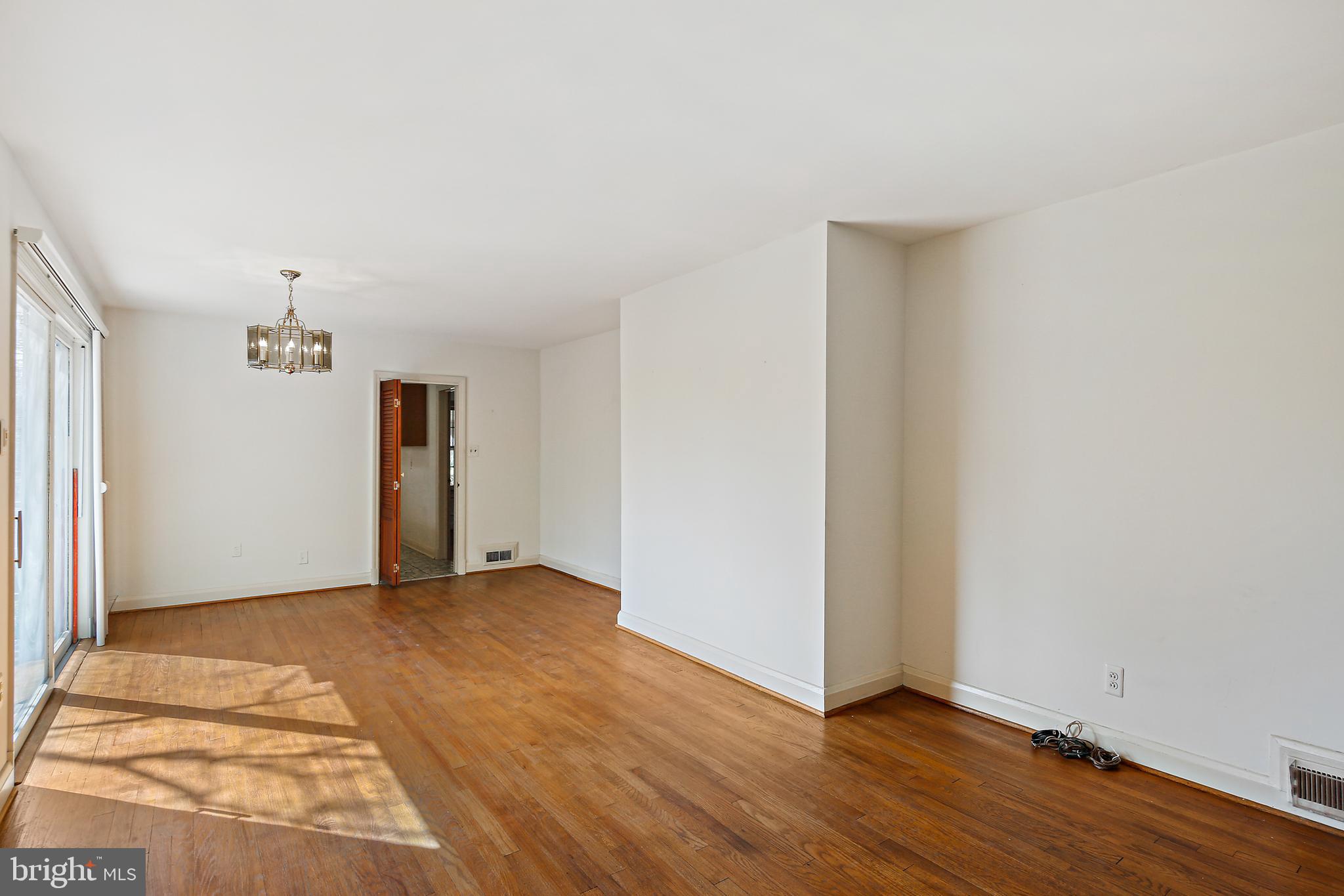 RUXTON - Residential