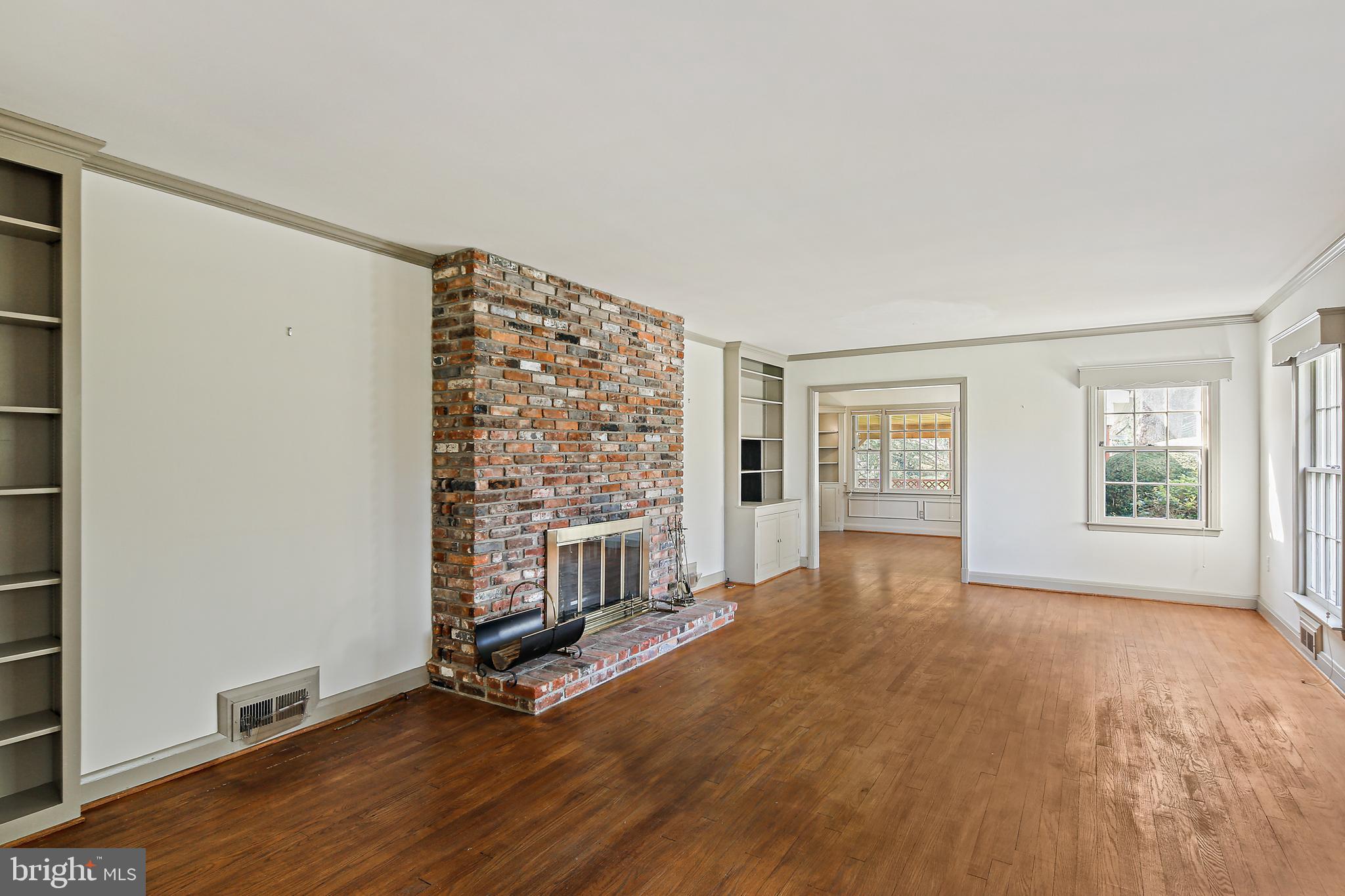 RUXTON - Residential