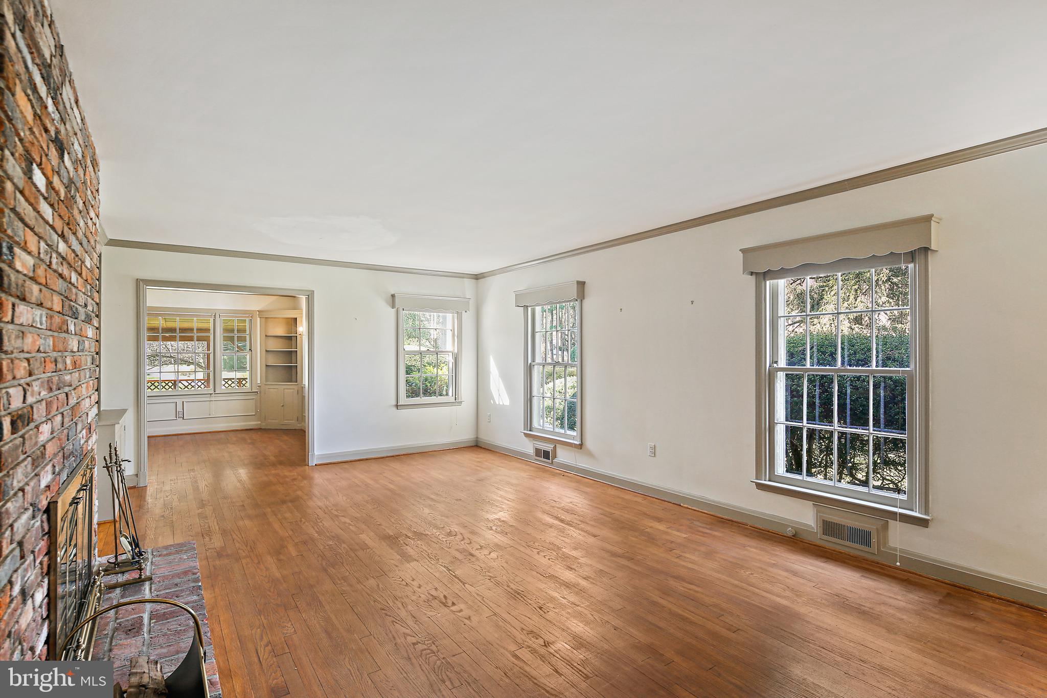 RUXTON - Residential